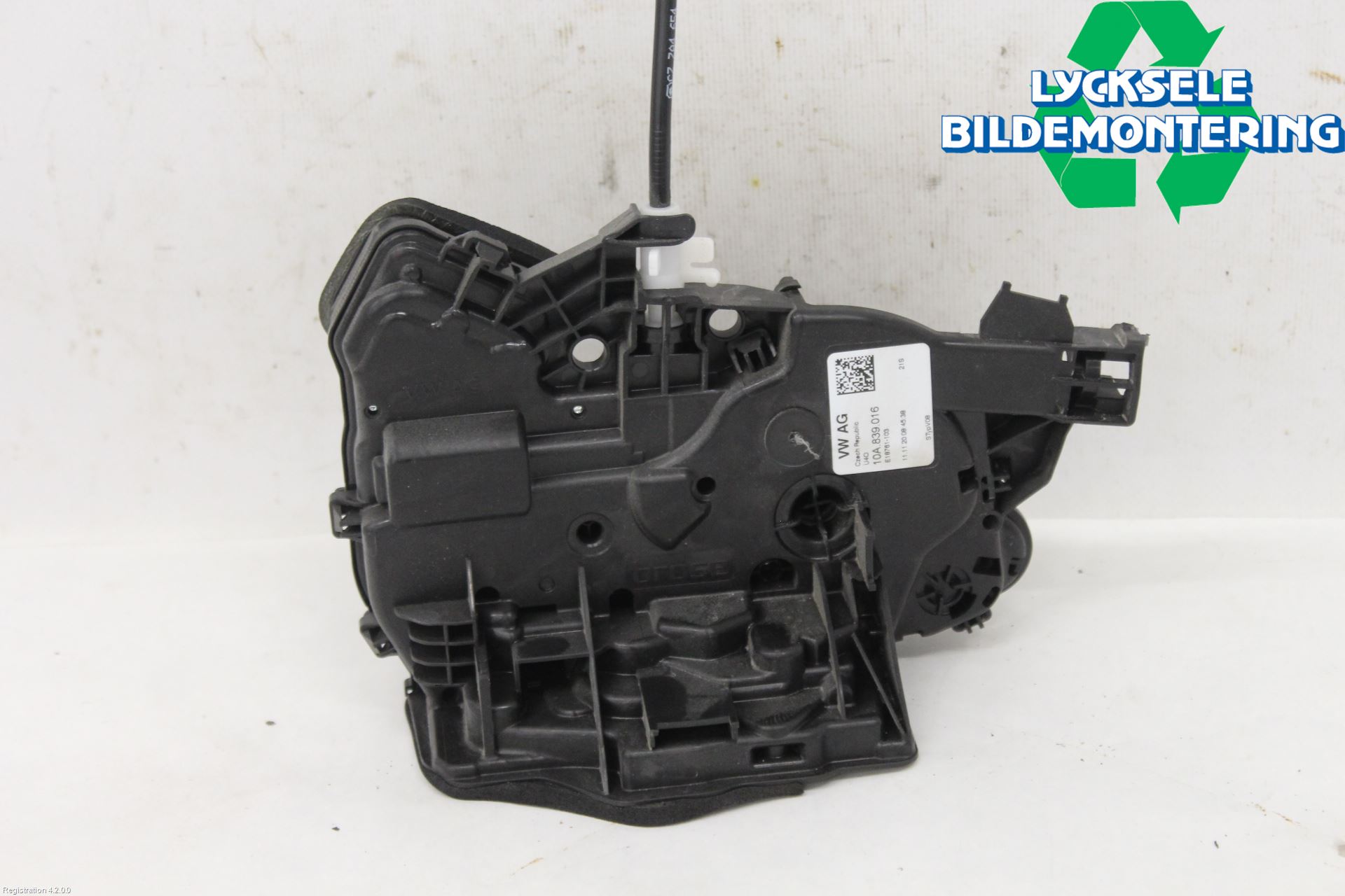 Skoda KAMIQ 20- Låskista-Dörrlås