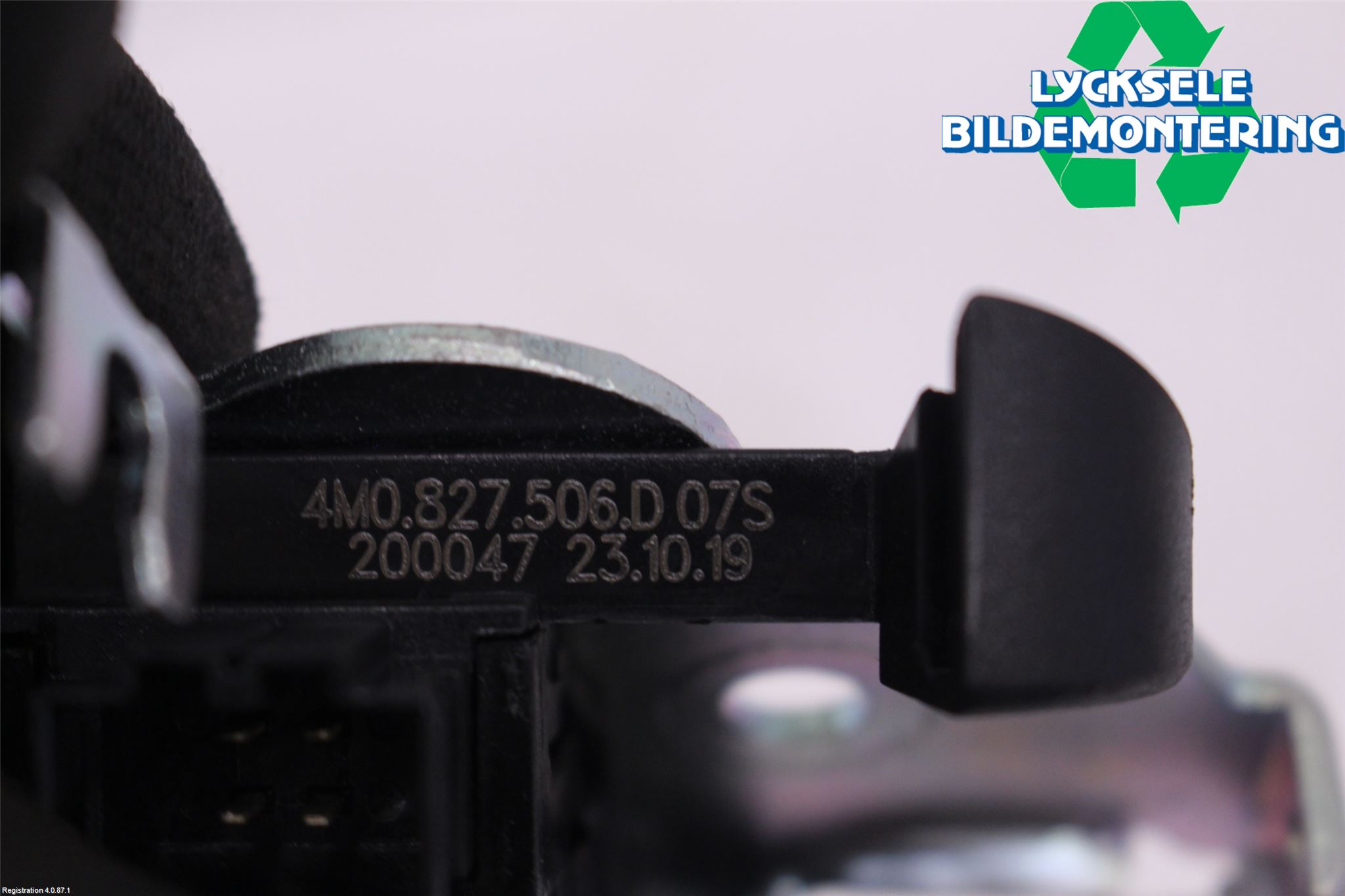 Skoda SUPERB 16-24 Låskista Baklucka