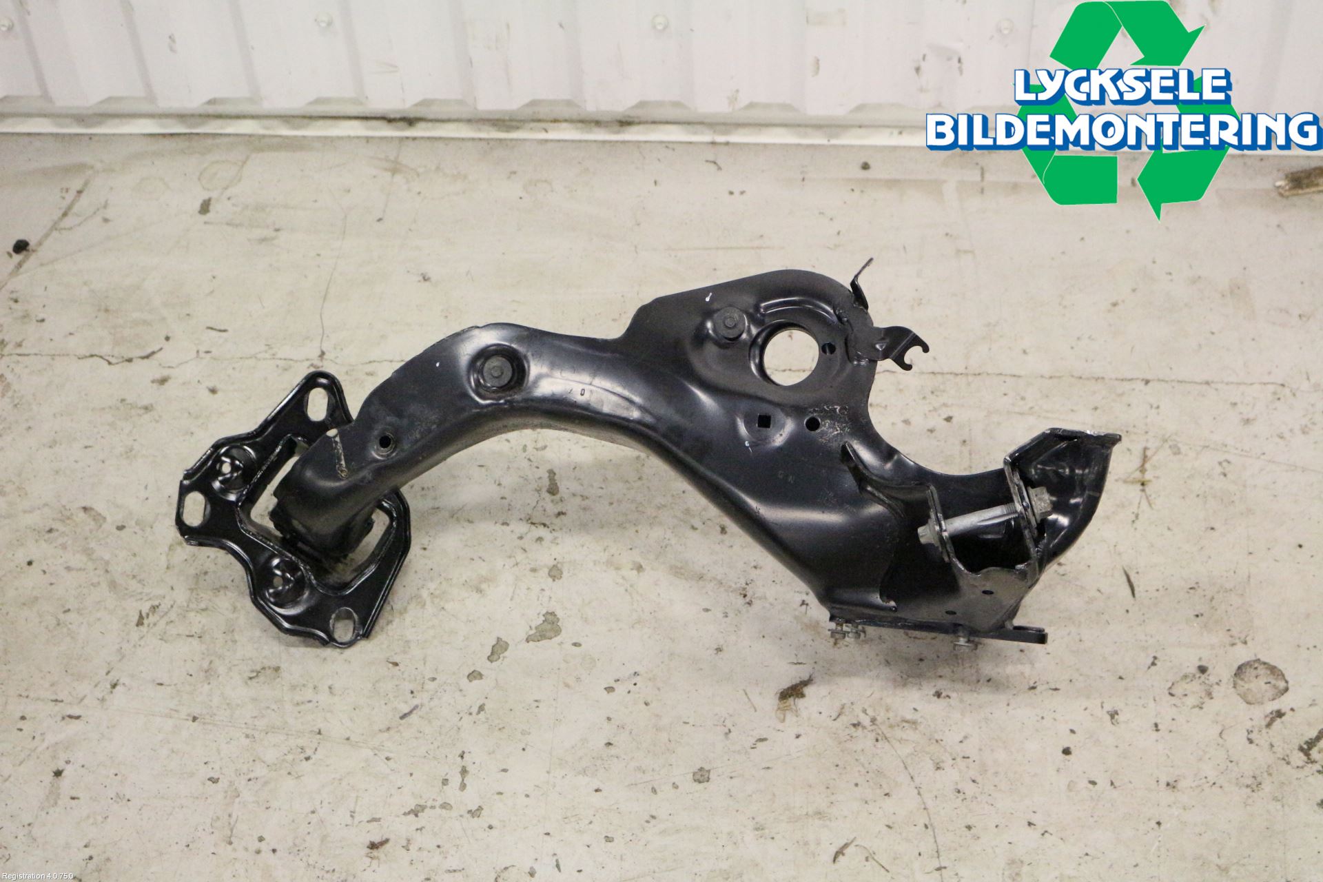 Mini COUNTRYMAN F60 17-23 Bärarm Bak Höger