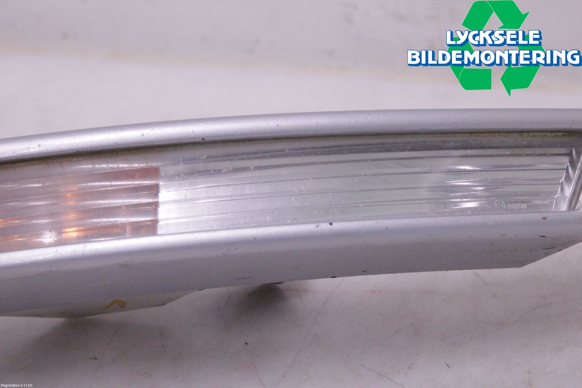 Volkswagen VW PASSAT 05-11 Blinkers Fram Vänster