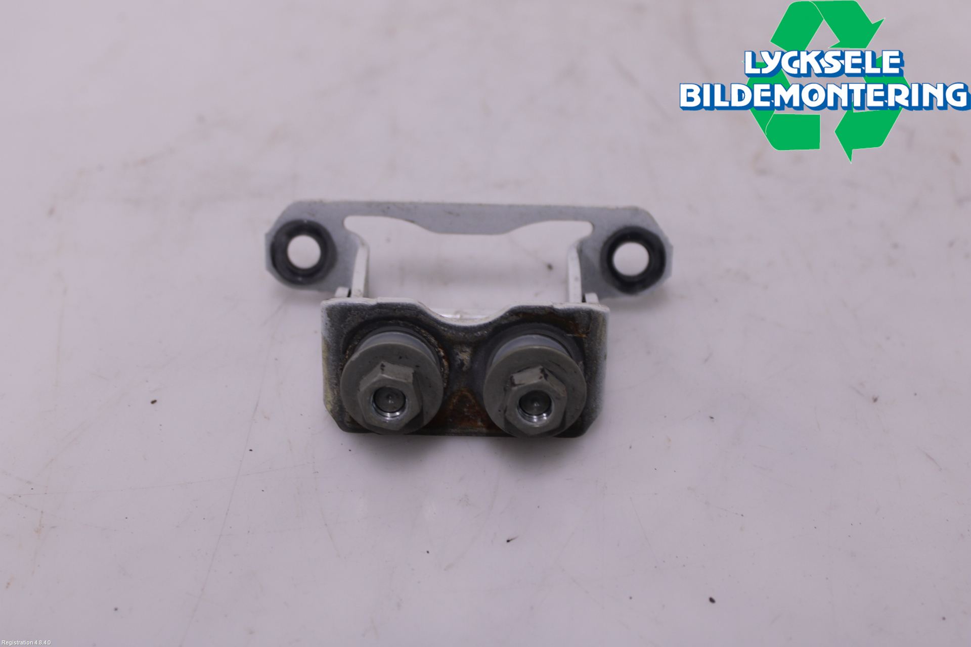 Subaru FORESTER SJ 13-18 Bakluckegångjärn Hö