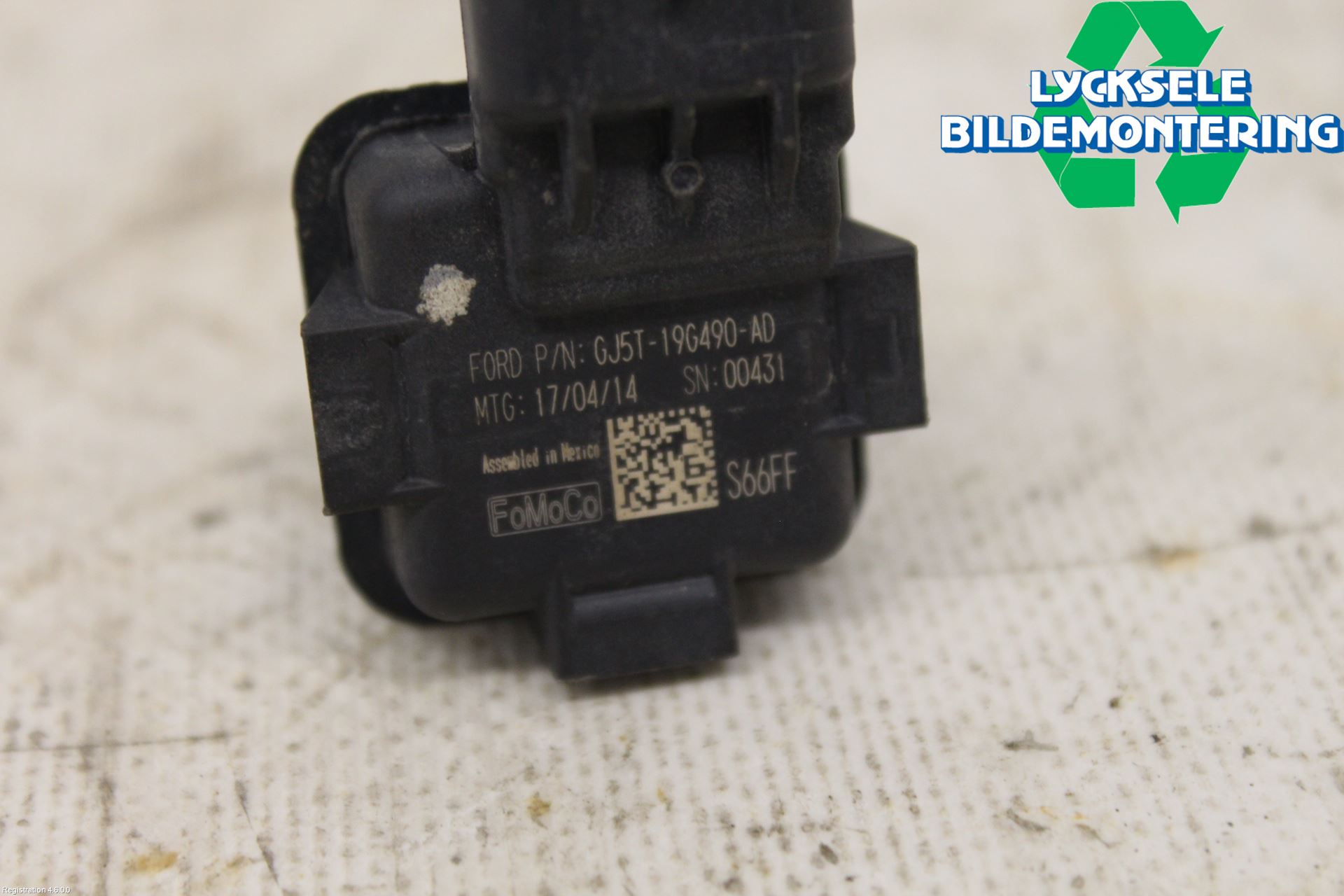 Ford KUGA 17-19 Parkeringshjälp Kamera