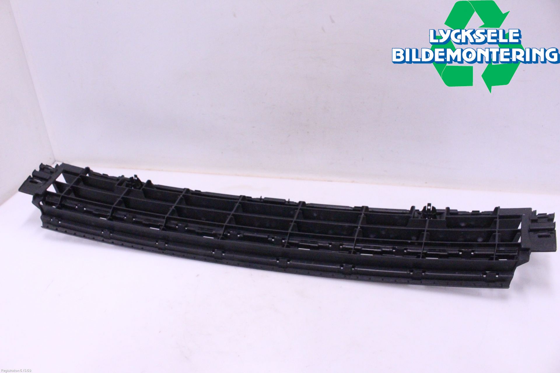 Volkswagen VW GOLF / E-GOLF VIII 20- Grill-Galler