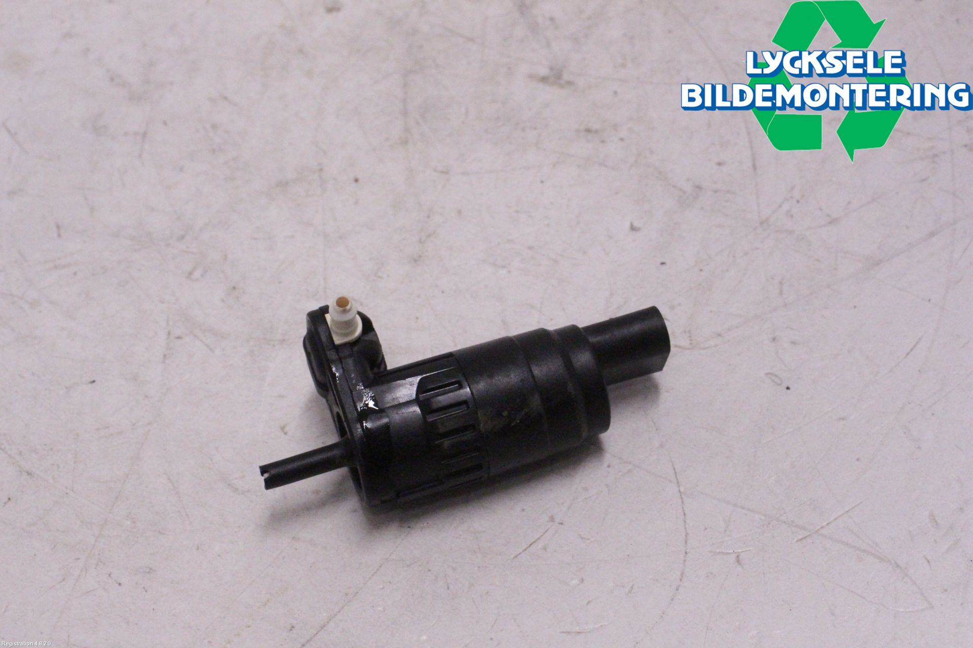 Volkswagen VW GOLF / E-GOLF VII 13-20 Spolarpump Vindruta