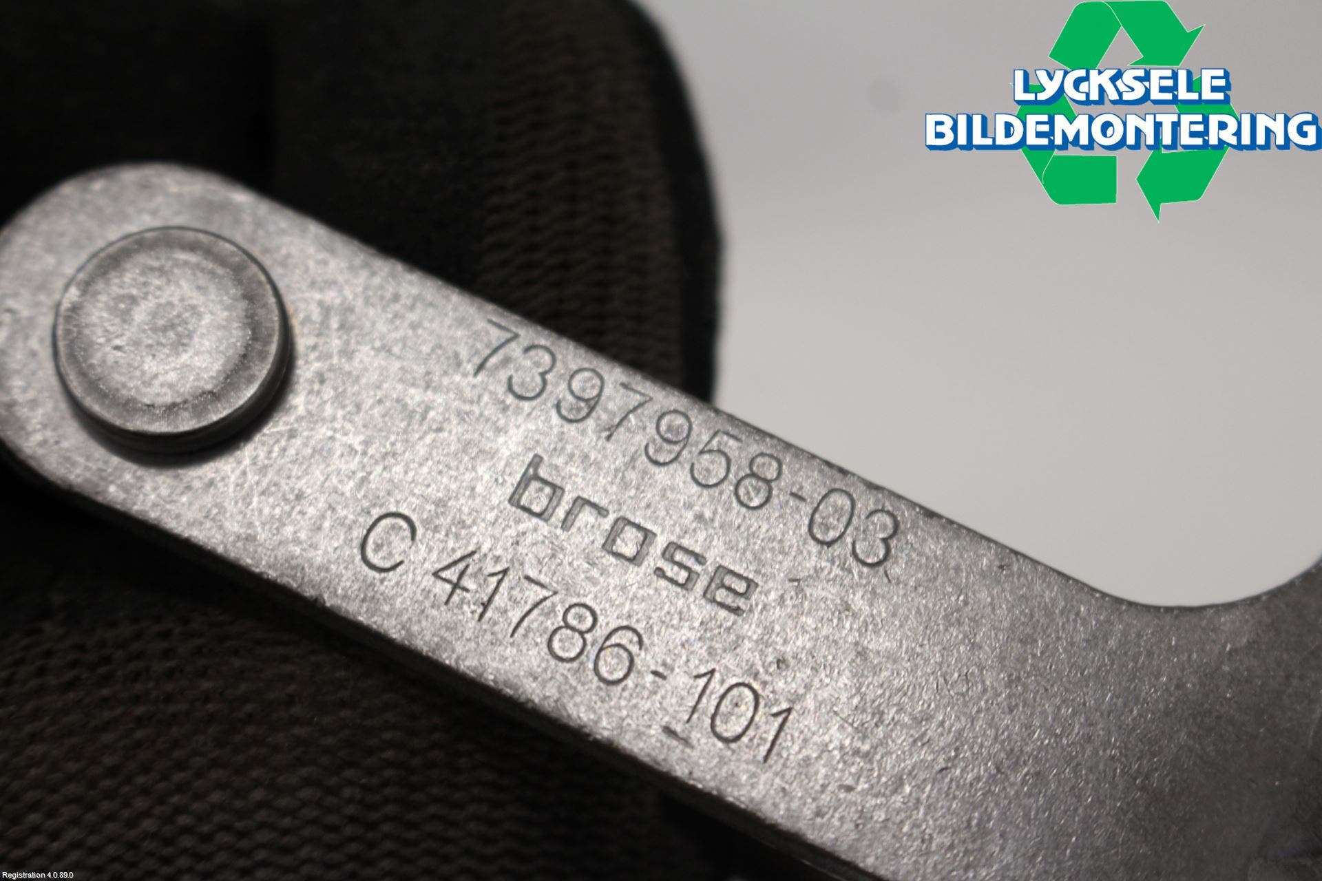 Mini COOPER CLUBMAN F54 16- Lås-Bakluckelås