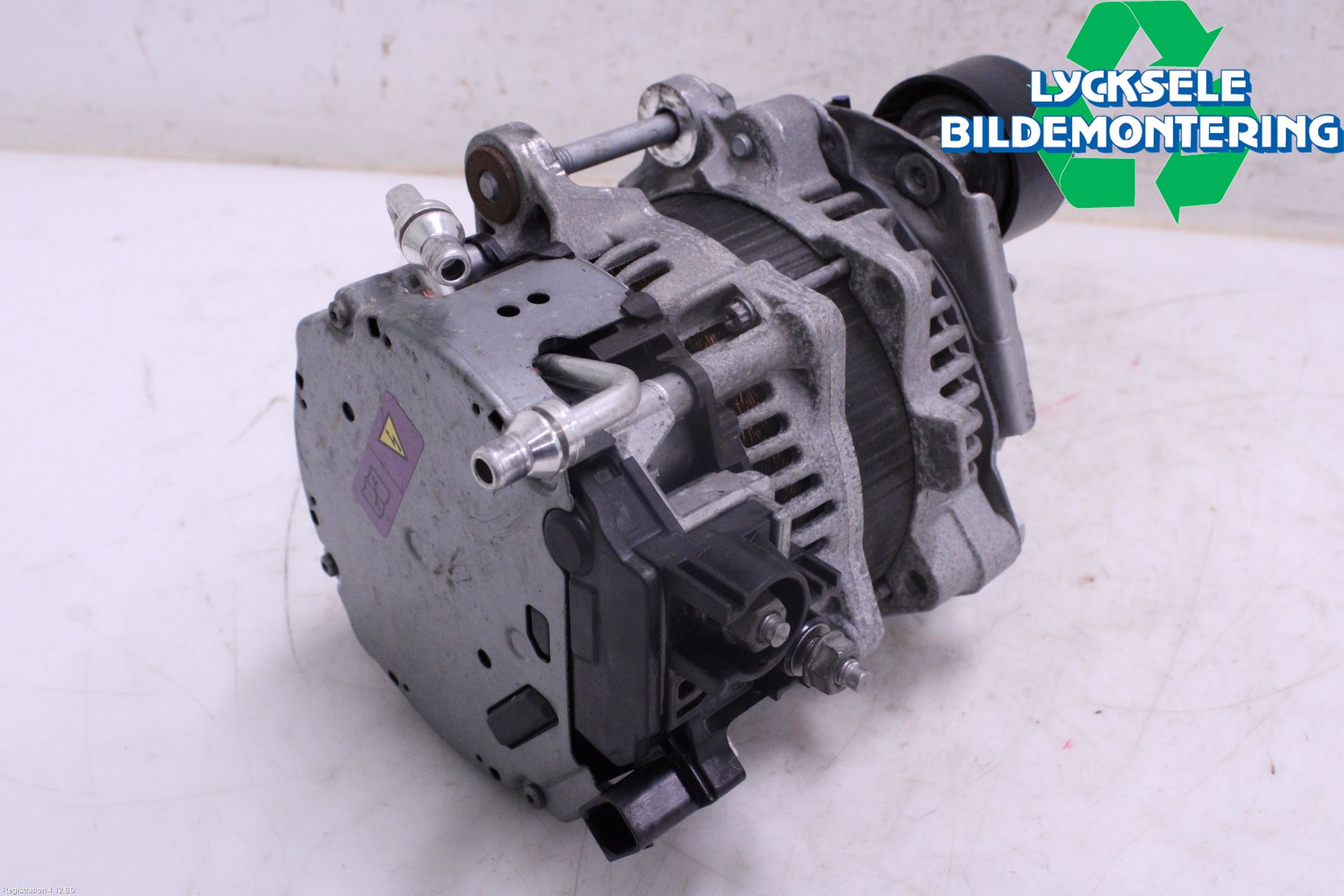 BMW 3 G20/G21/G80/G81 19- Generator