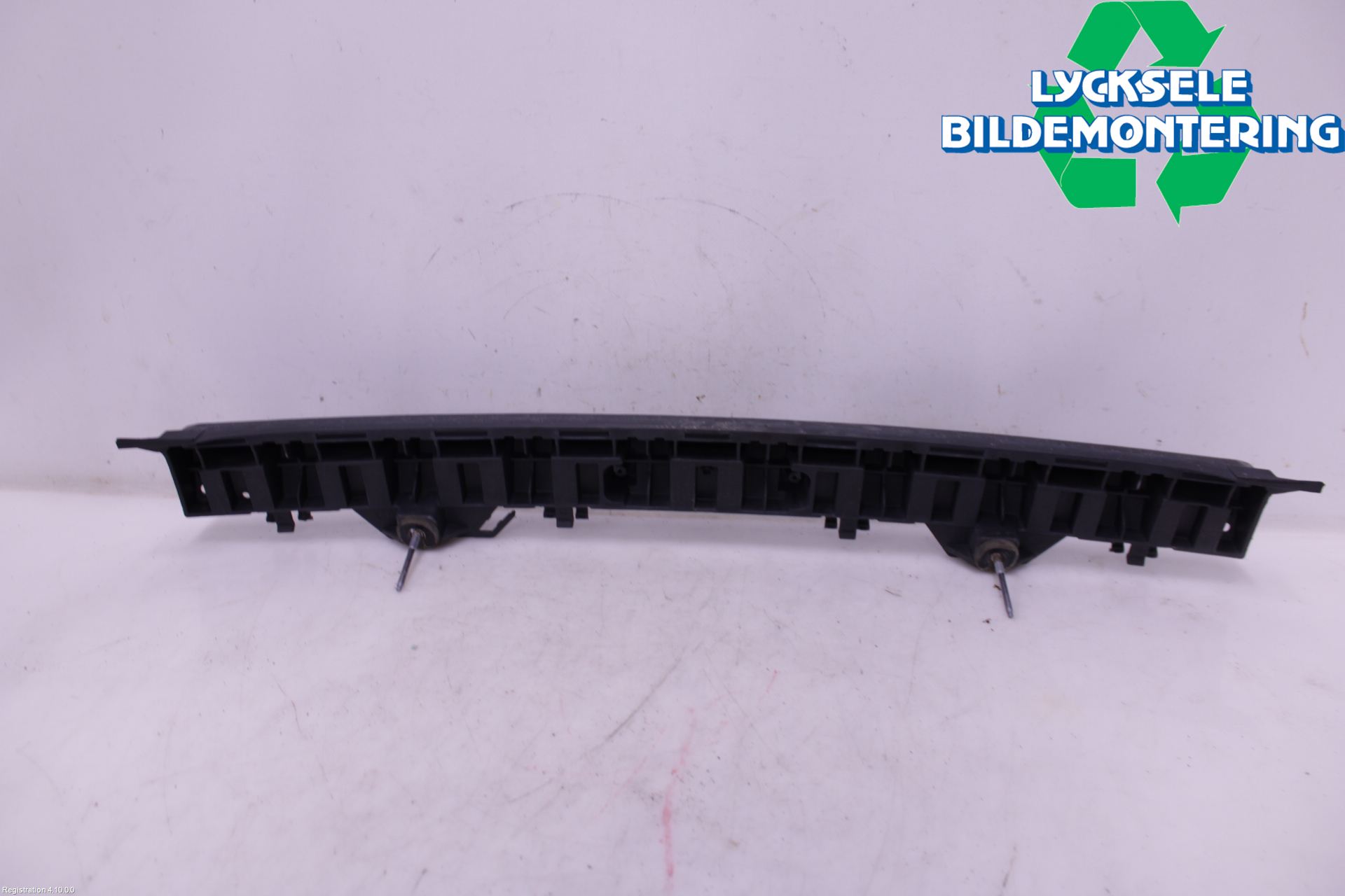 Mercedes-Benz MB E-KLASS (W212) 09-16 Stötfångardel Bak Mitt