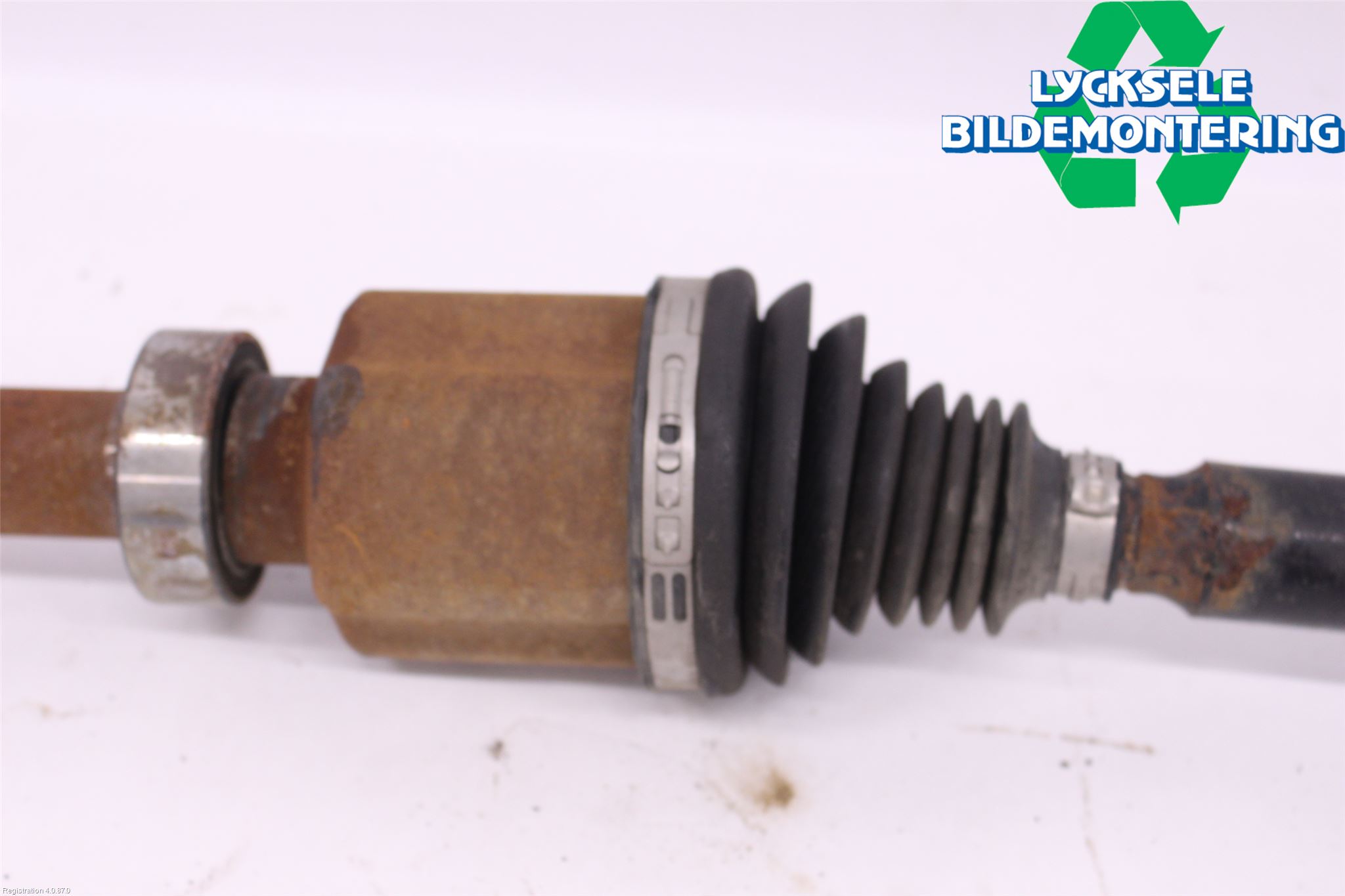 Nissan QASHQAI 17-21 Drivaxel Fram Höger