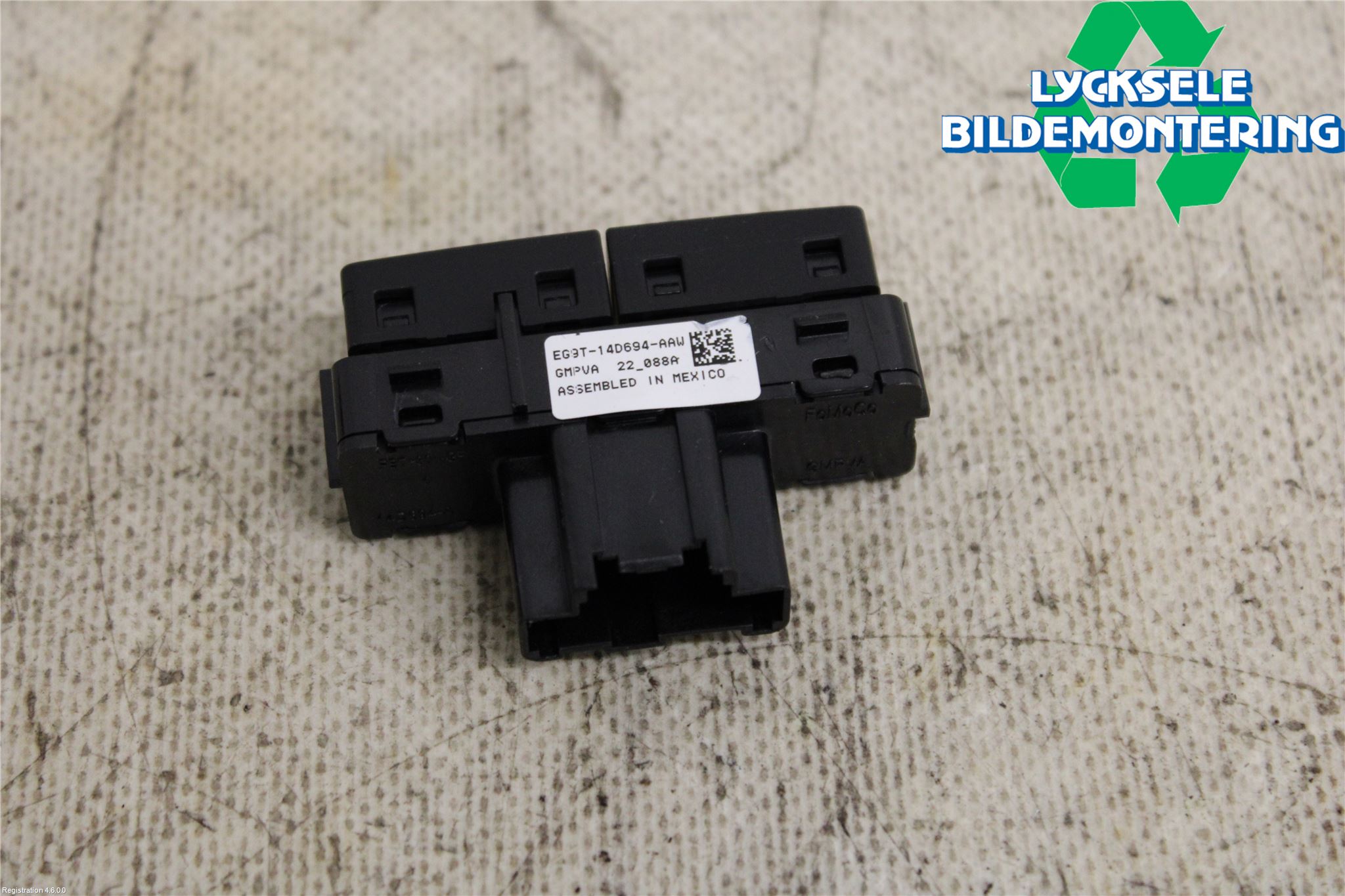 Ford KUGA/KUGA PHEZ/FHEV 20- Strömställare Stolvärme