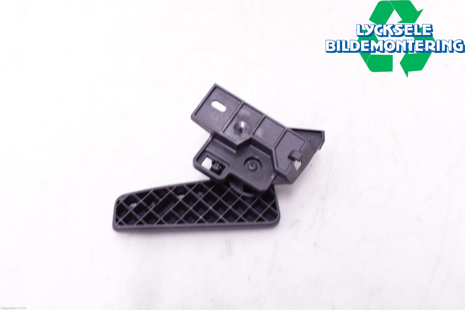 Audi Q4 E-TRON FZ 22- Huvlås Wire-Spak