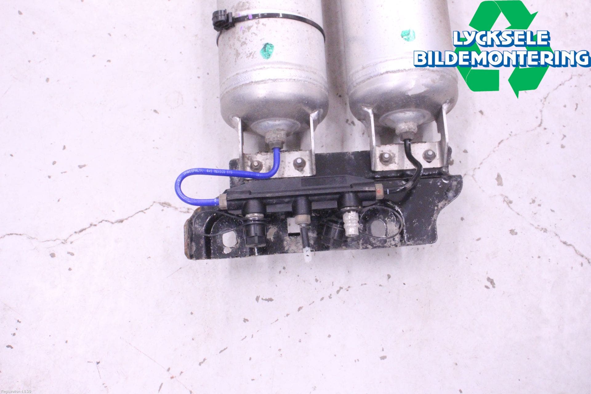 Dodge PICK UP RAM 81- Nivå/Luftförändring Trycktank