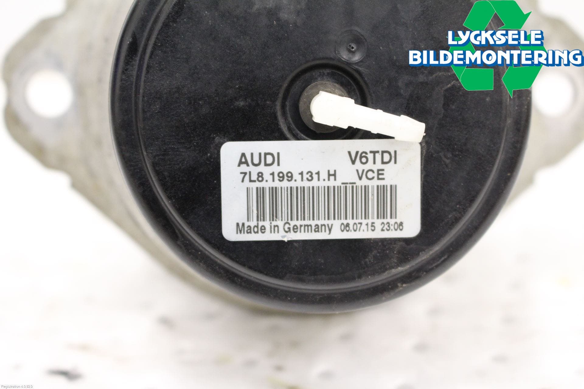 Volkswagen VW TOUAREG 7P 11-18 Motorkudde