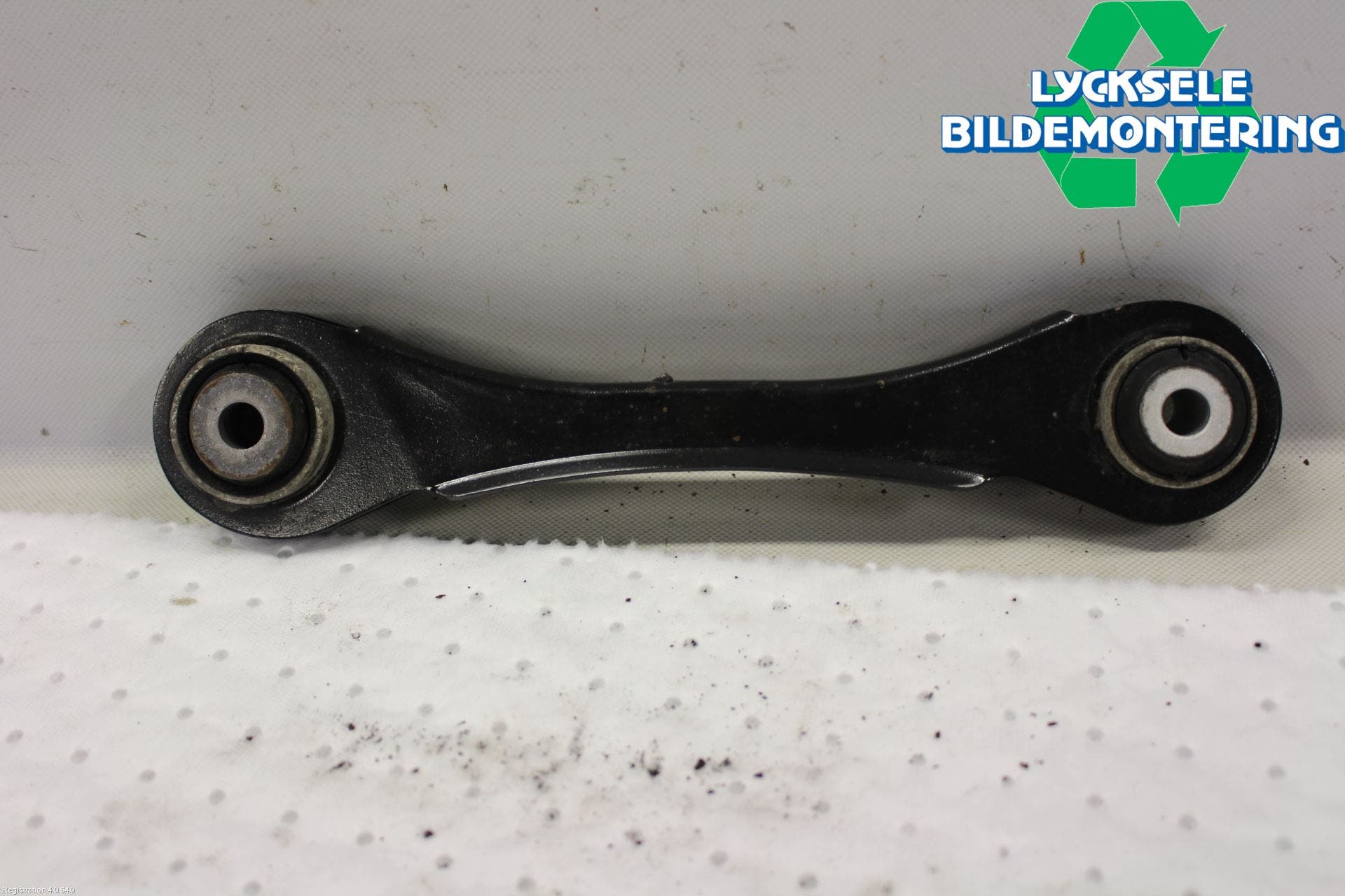 BMW 1 F20/F21 11-19 Bärarm Bak Vänster