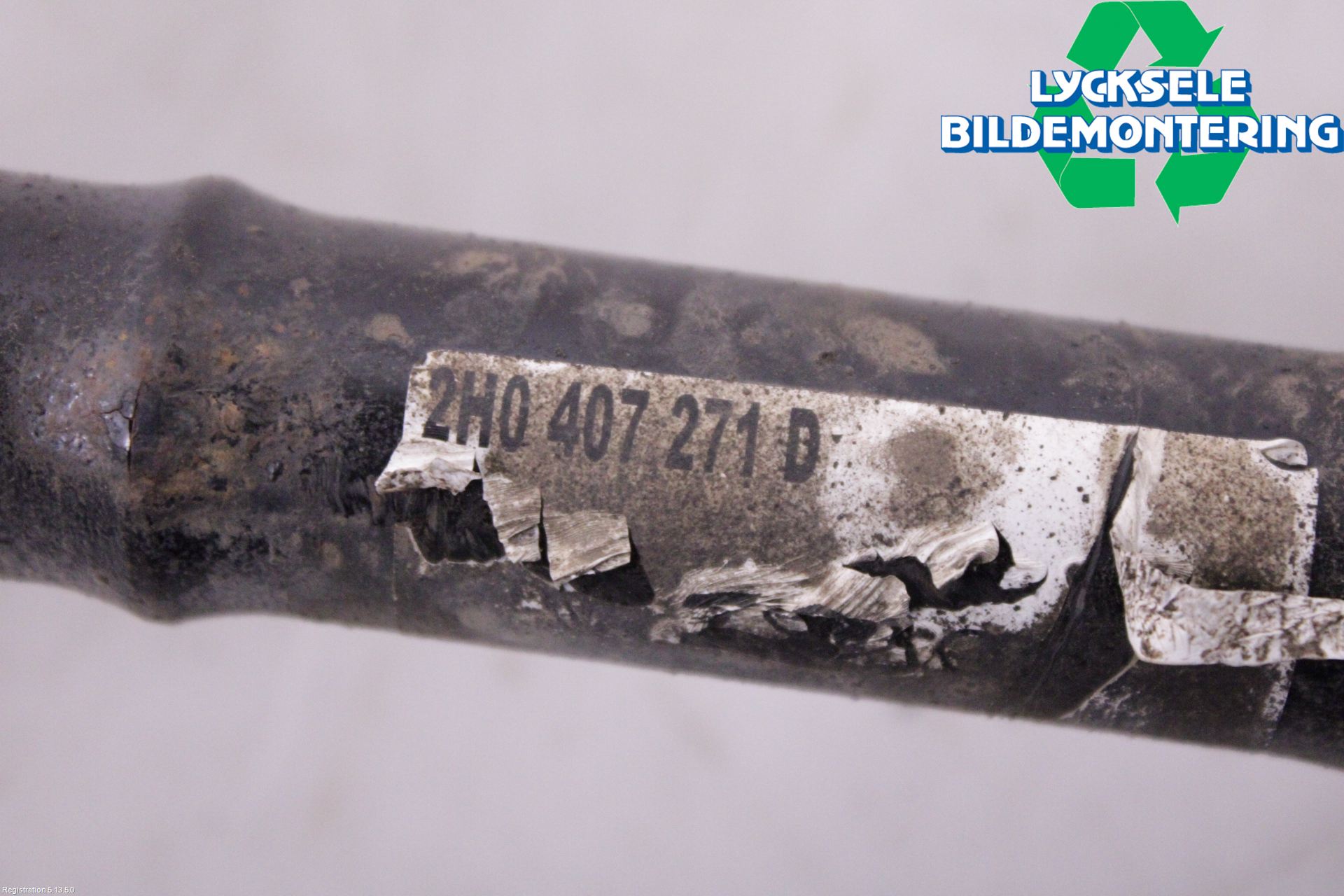Volkswagen VW AMAROK 2H 10-22 Drivaxel Fram Höger
