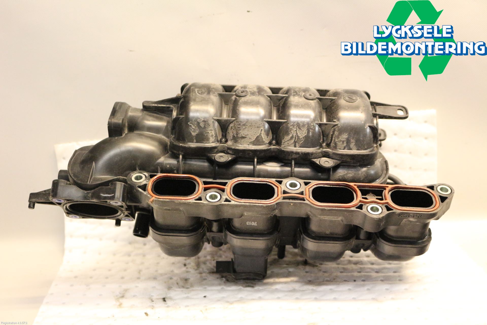 Toyota YARIS XP130 12-14 Grenrör Insug