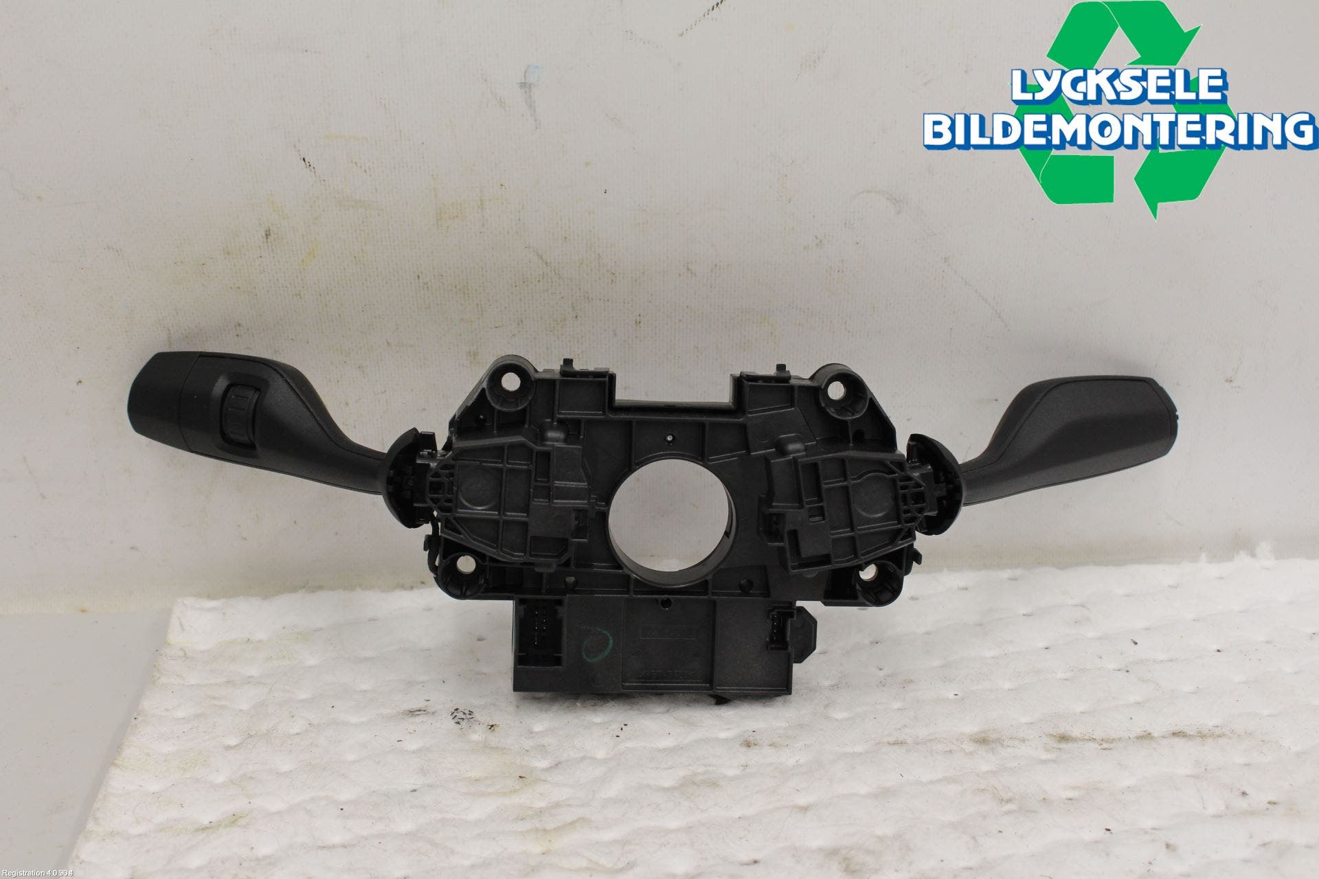 BMW 3 G20/G21/G80/G81 19- Spakcentral