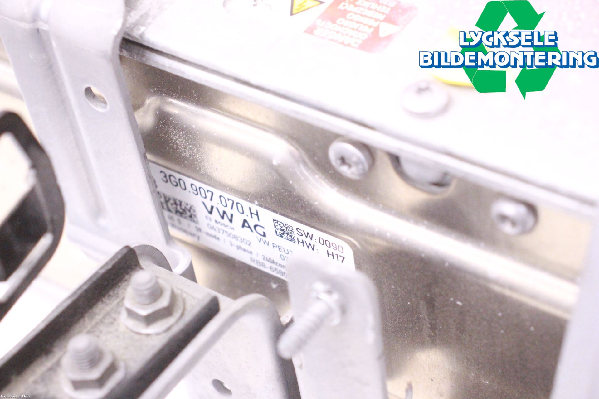 Skoda SUPERB 16-24 Hybridconverter