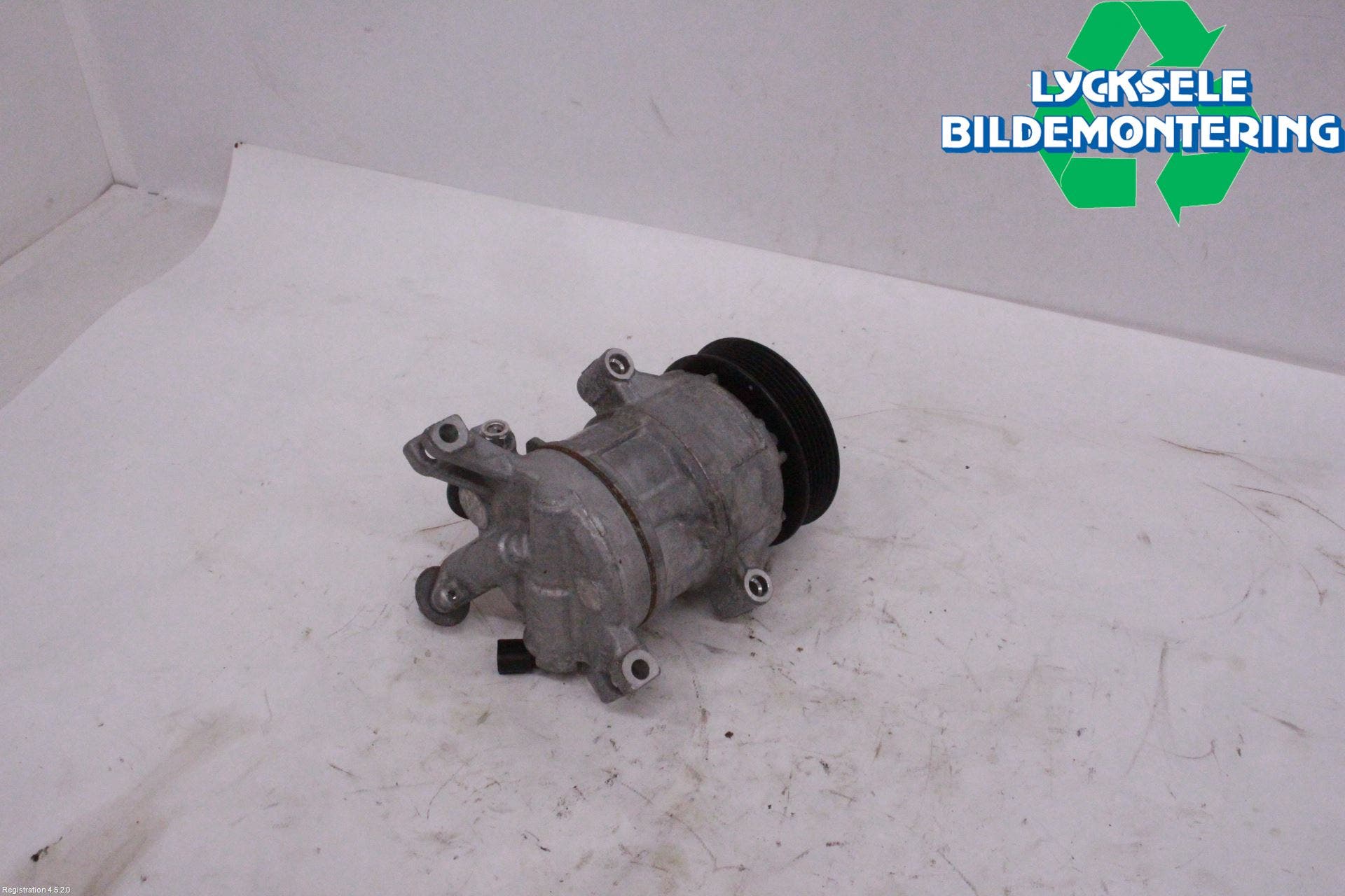 Toyota YARIS XP21 20- Ac Kompressor