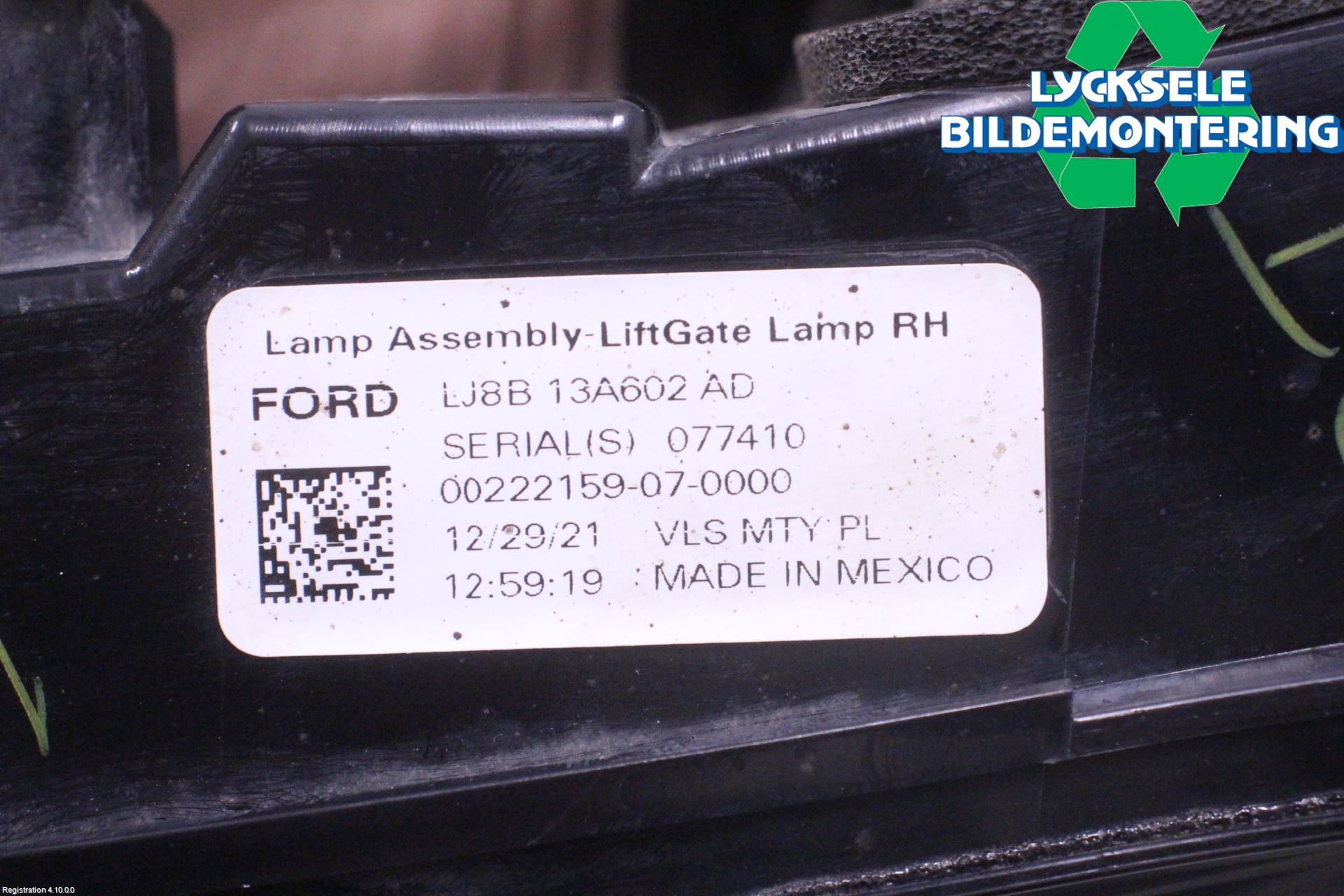 Ford MUSTANG Mach-E 21- Bakljus Lucka Hö