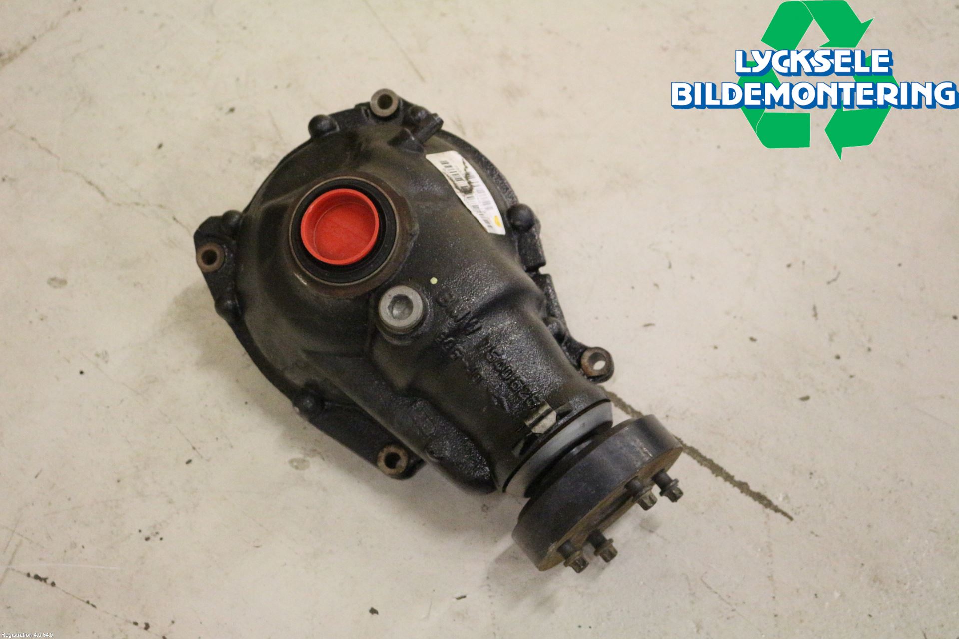 BMW X3 E83     03-10 Framvagn Diffrential