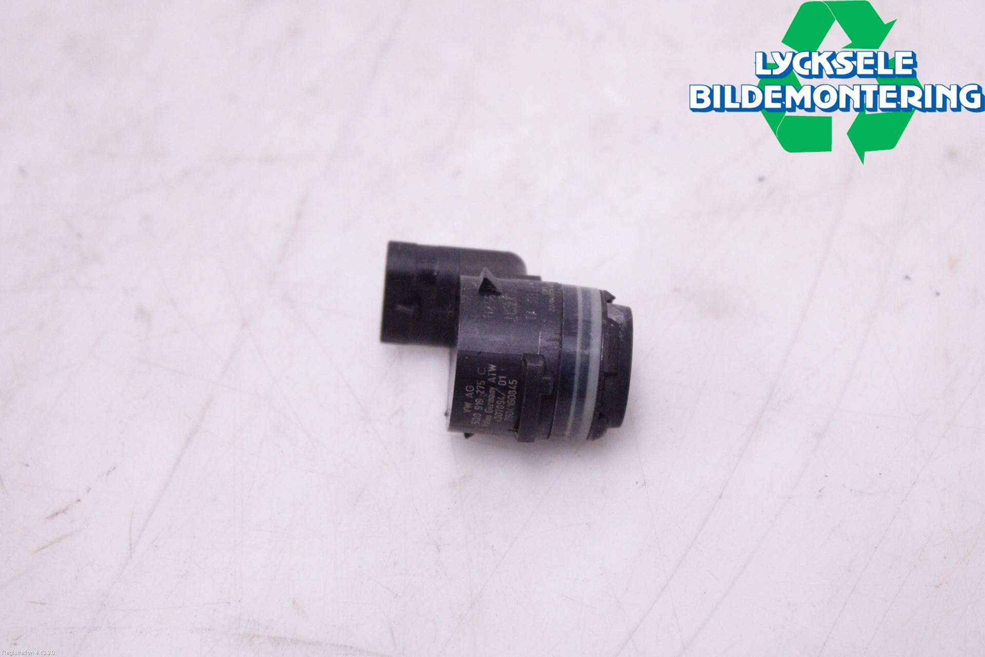 Audi A3/S3 05-13 Parkeringshjälp Frontsensor
