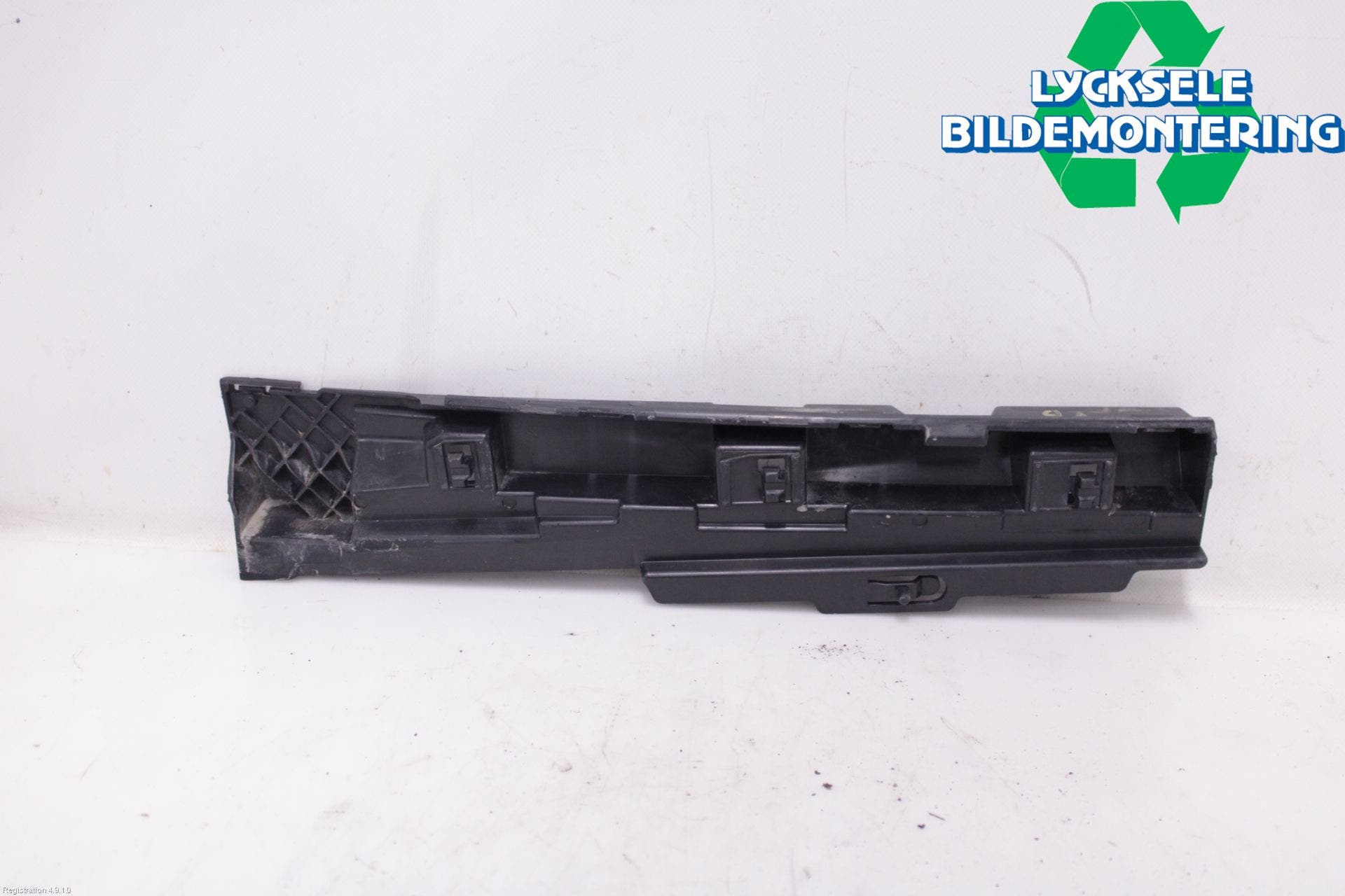 BMW 3 F30/F31/F80 12-19 List Vä