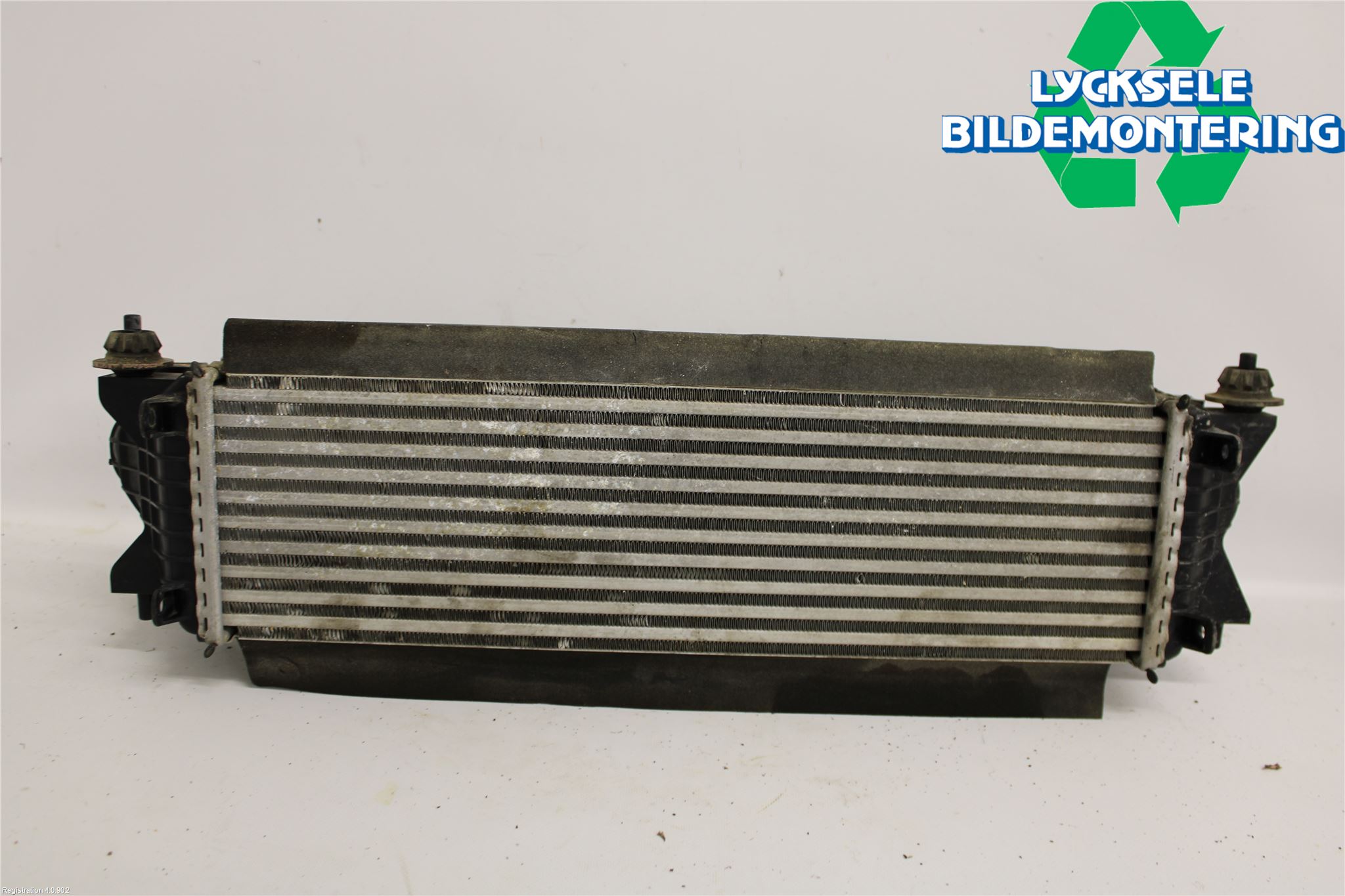 Nissan NAVARA, TREK-1 17-21 Laddluft-Intercooler Kyl