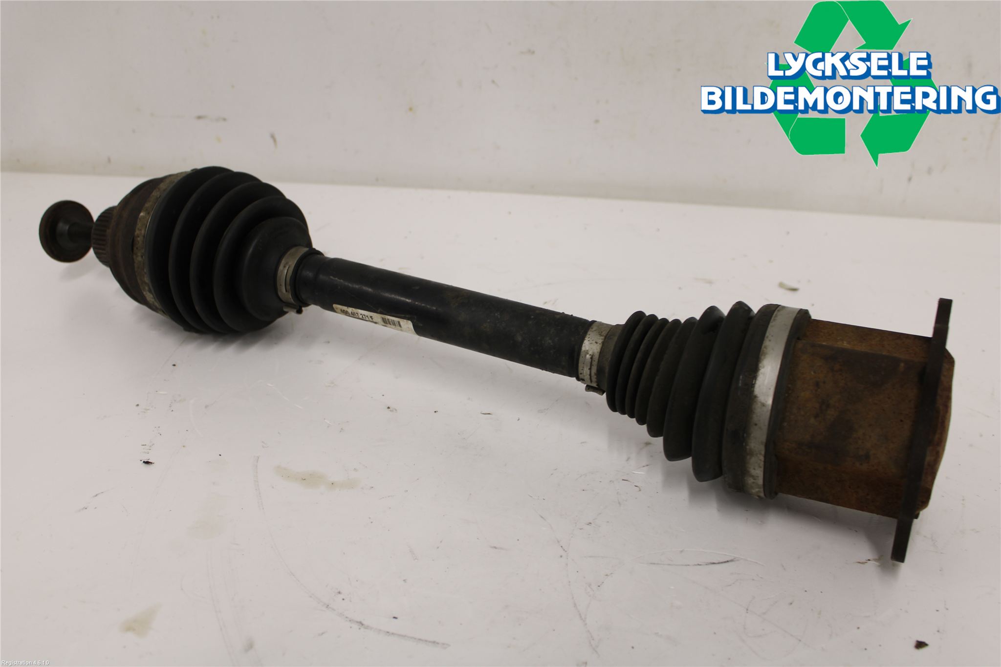 Audi A6 ALLROAD 12-18 Drivaxel Fram Vänster