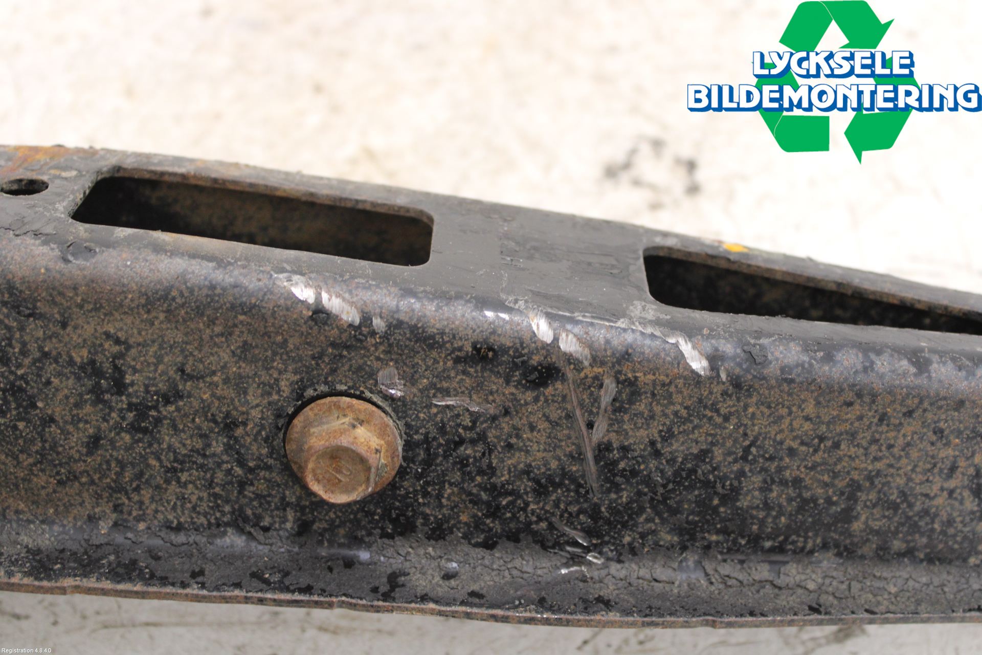 Subaru OUTBACK 21- Bärarm Bak Vänster