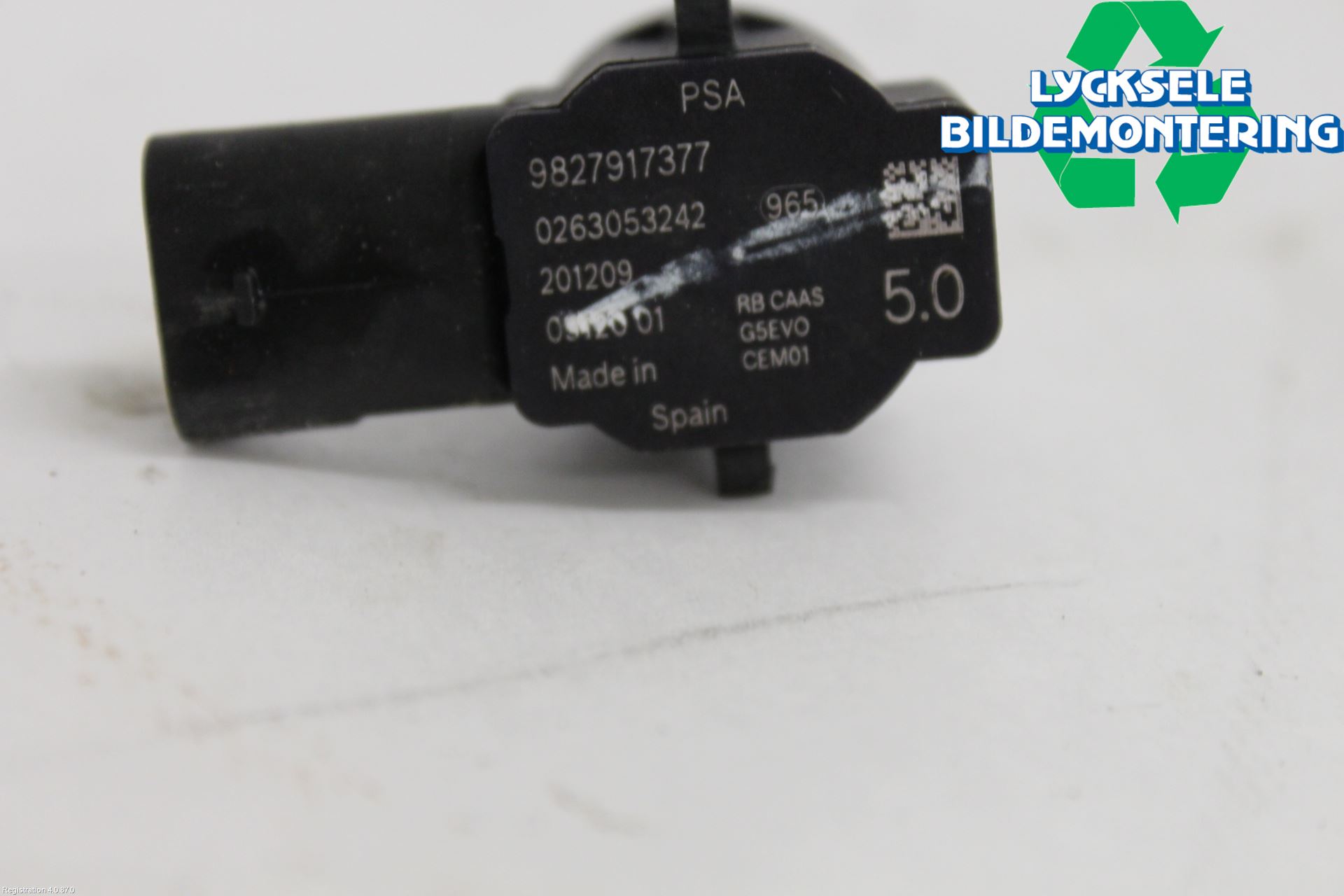 Peugeot 5008 17-24 Parkeringshjälp Frontsensor