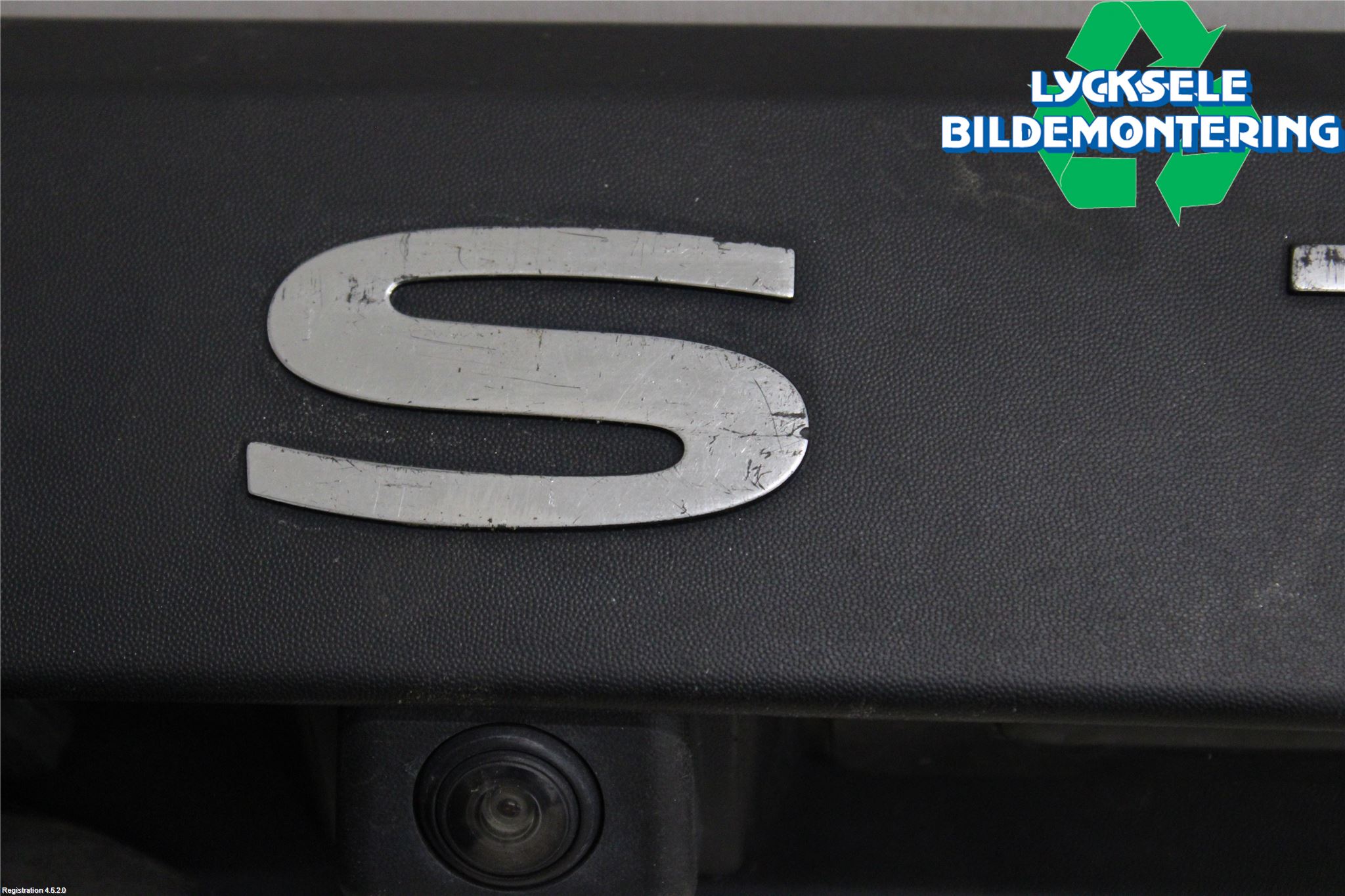 Dacia DUSTER 10-17 Bakluckehandtag