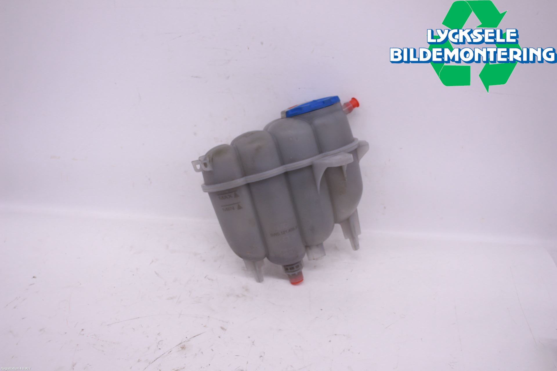 Audi A4 ALLROAD 17- Expansionstank