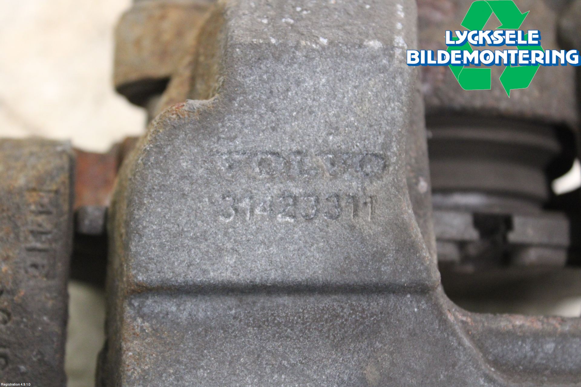 Volvo XC60 14-17 Bromsok Fram Vänster