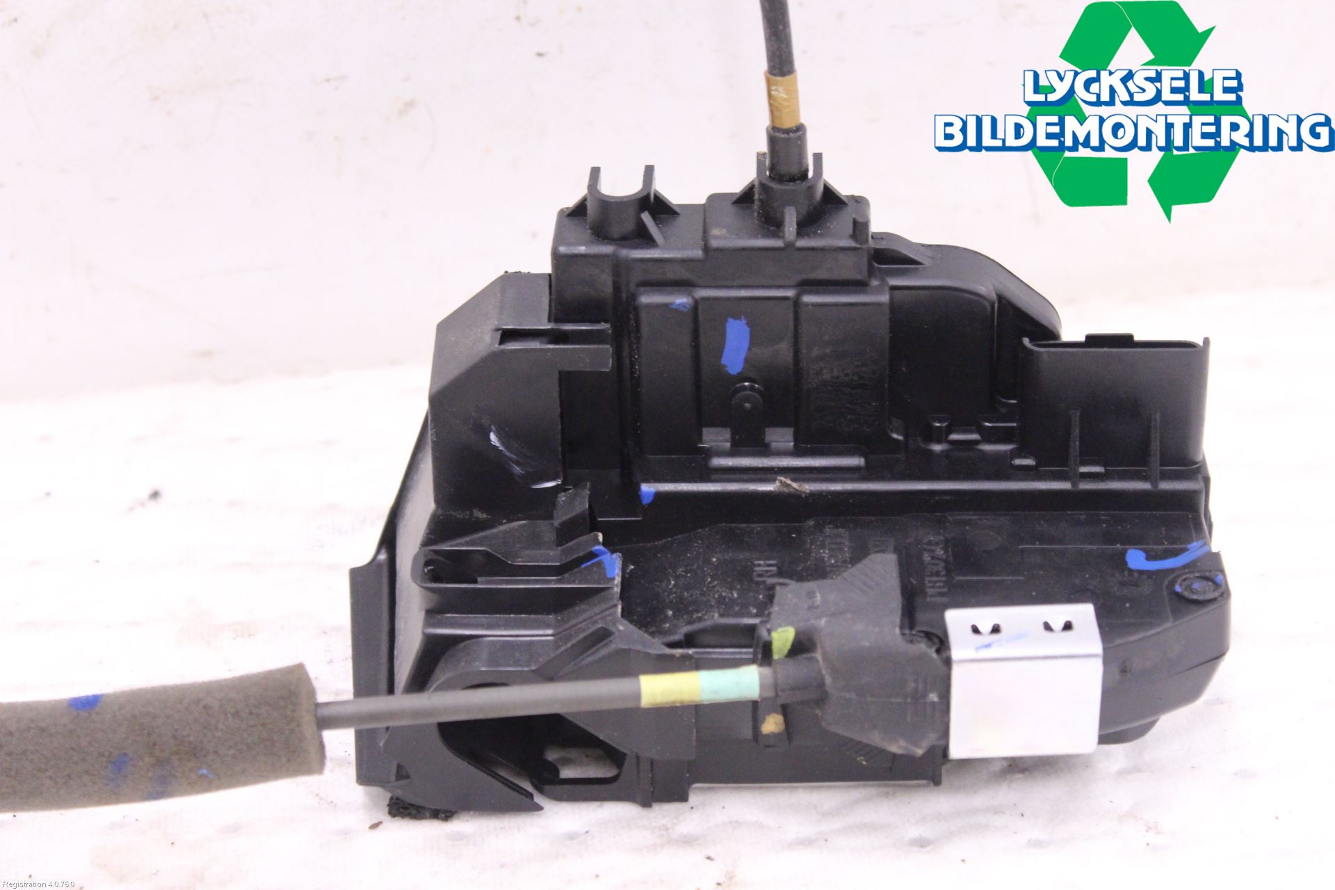 Nissan JUKE 14-19 Låskista-Dörrlås