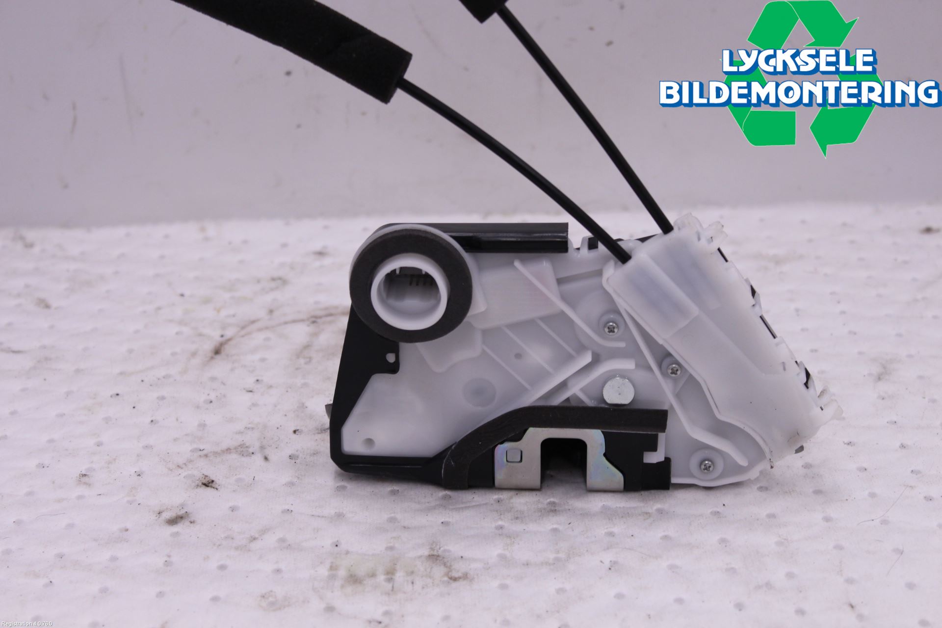 Subaru OUTBACK 15-20 Låskista-Dörrlås