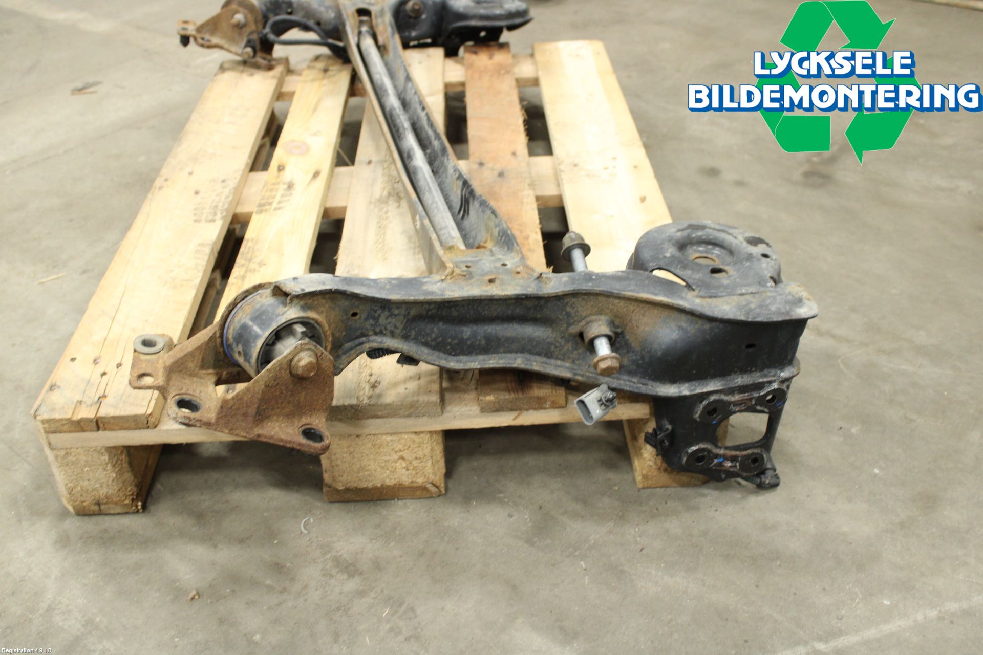 Peugeot PARTNER/E-PARTNER 19- Bakaxelbalk