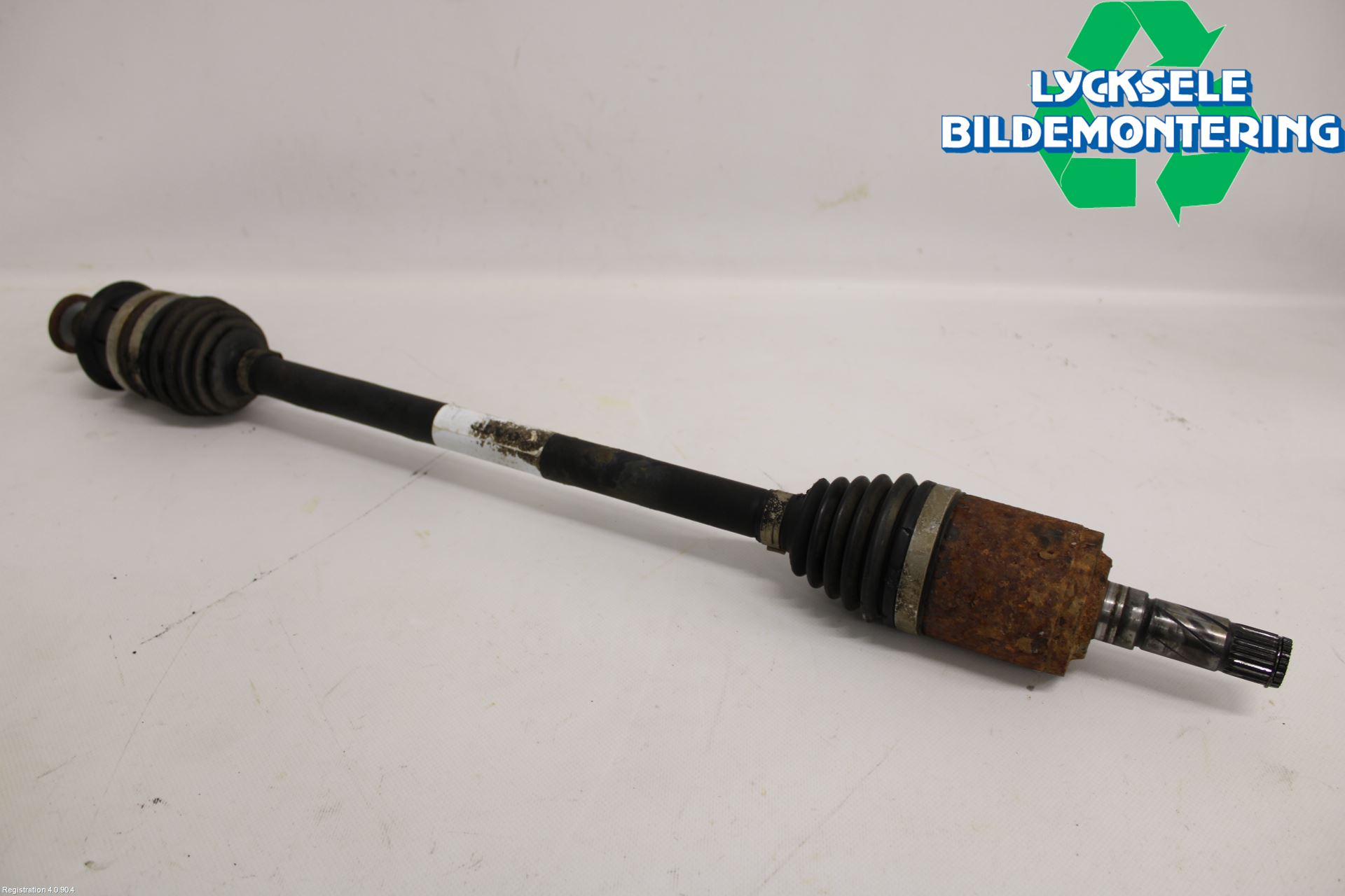 Volvo XC70 14-16 Drivaxel Bak Vänster