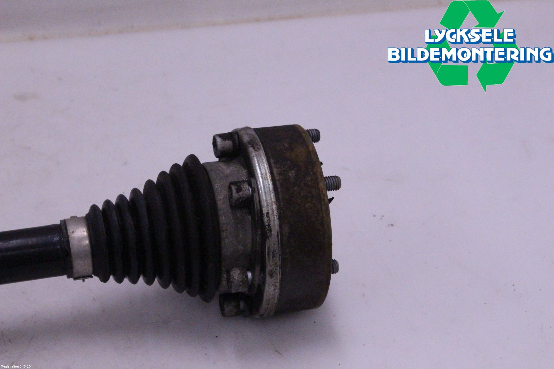 Skoda FABIA 07-14 Drivaxel Fram Vänster
