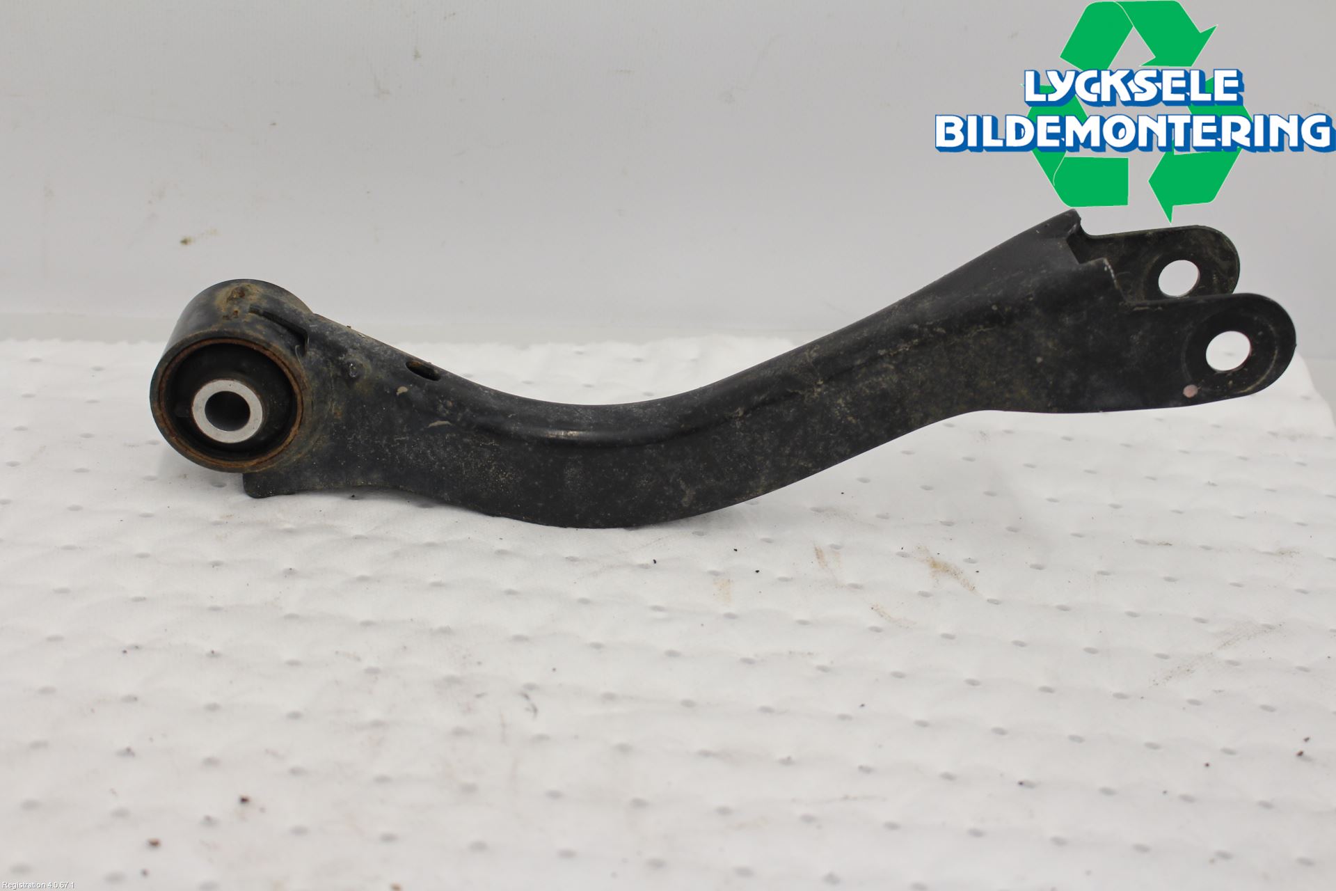 Subaru OUTBACK 15-20 Bärarm Bak Vänster