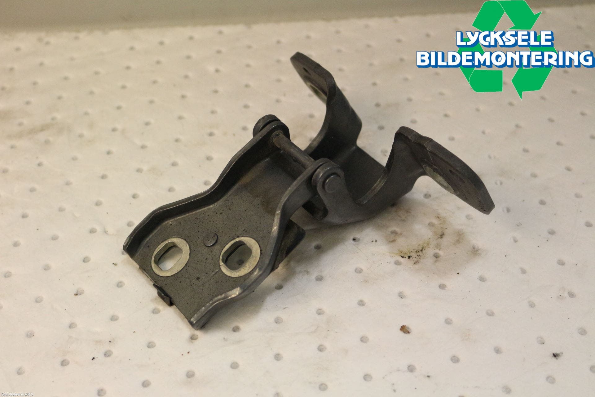 Citroen C5 08-17 Bakluckegångjärn Vä