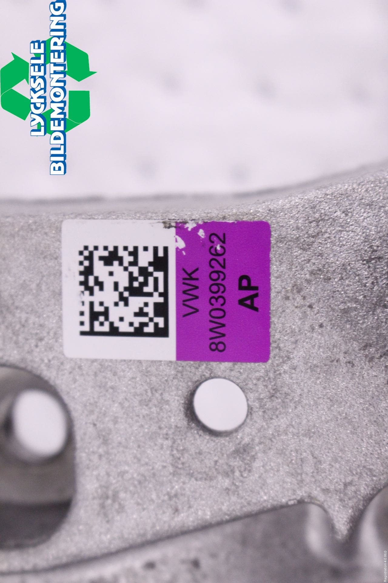 Audi A4/S4 B9 20- Växellådsbalk