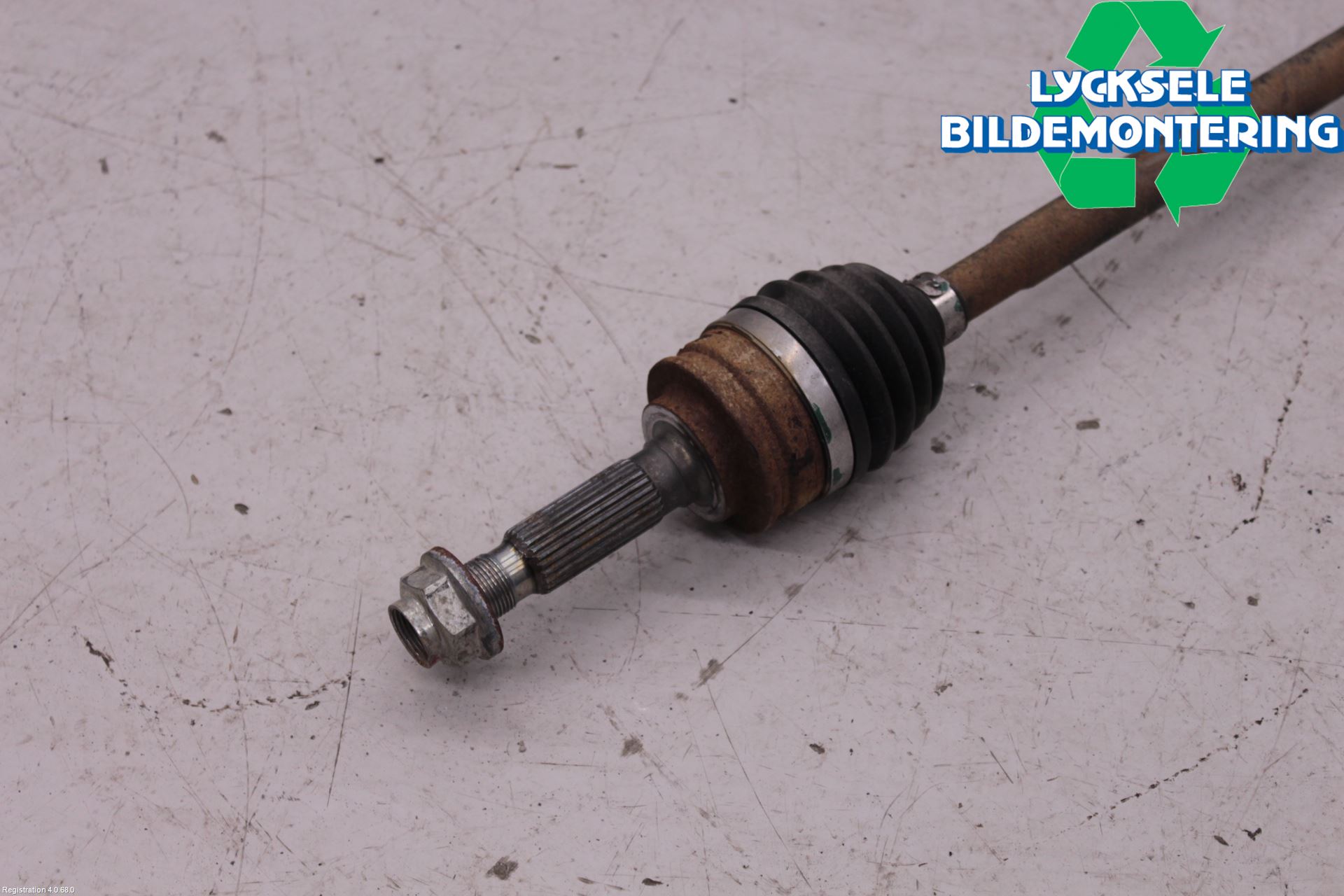 Mitsubishi ASX 10-22 Drivaxel Bak Vänster