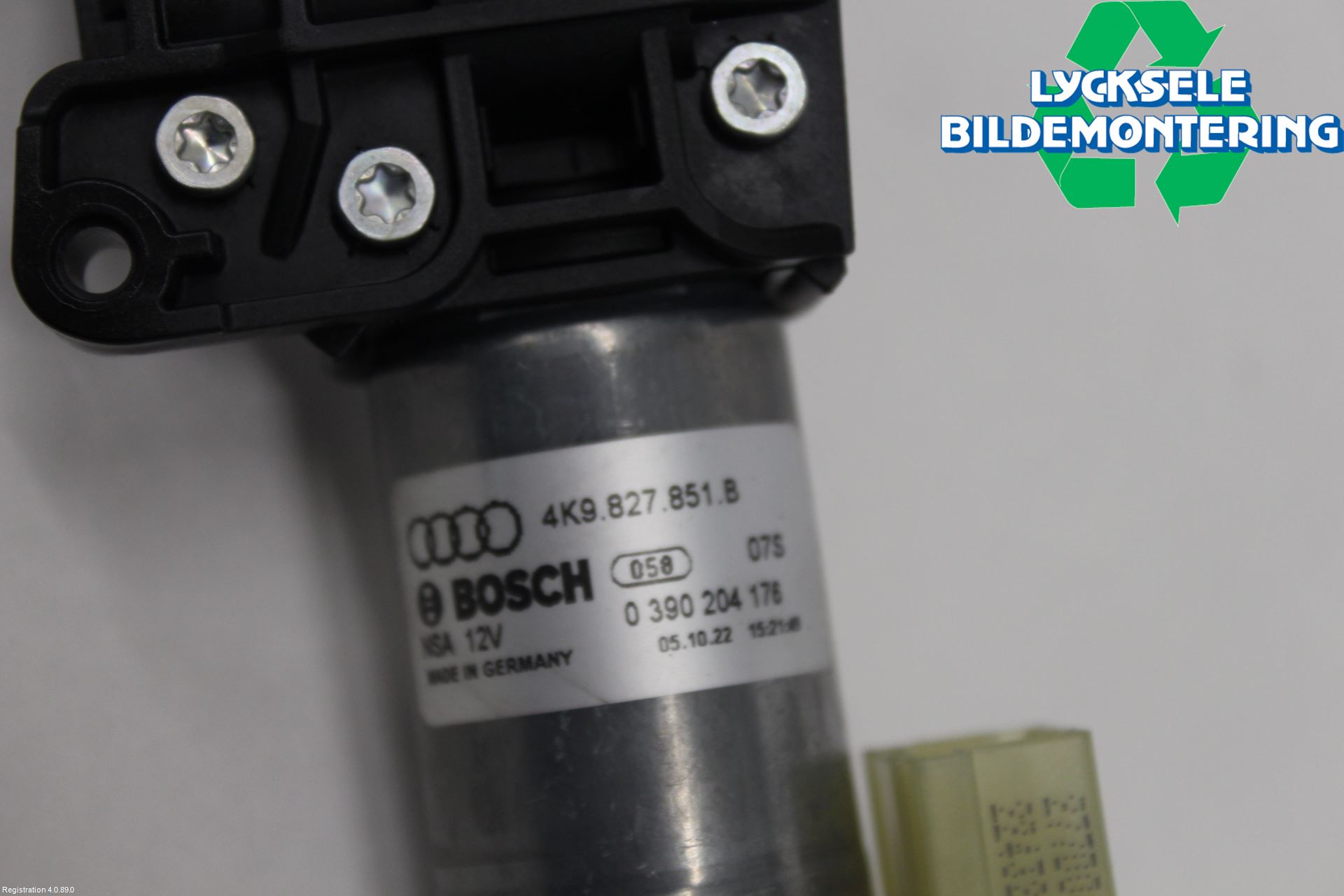 Audi A6 F2/C8 19- Bakluckeöppnare Automatisk