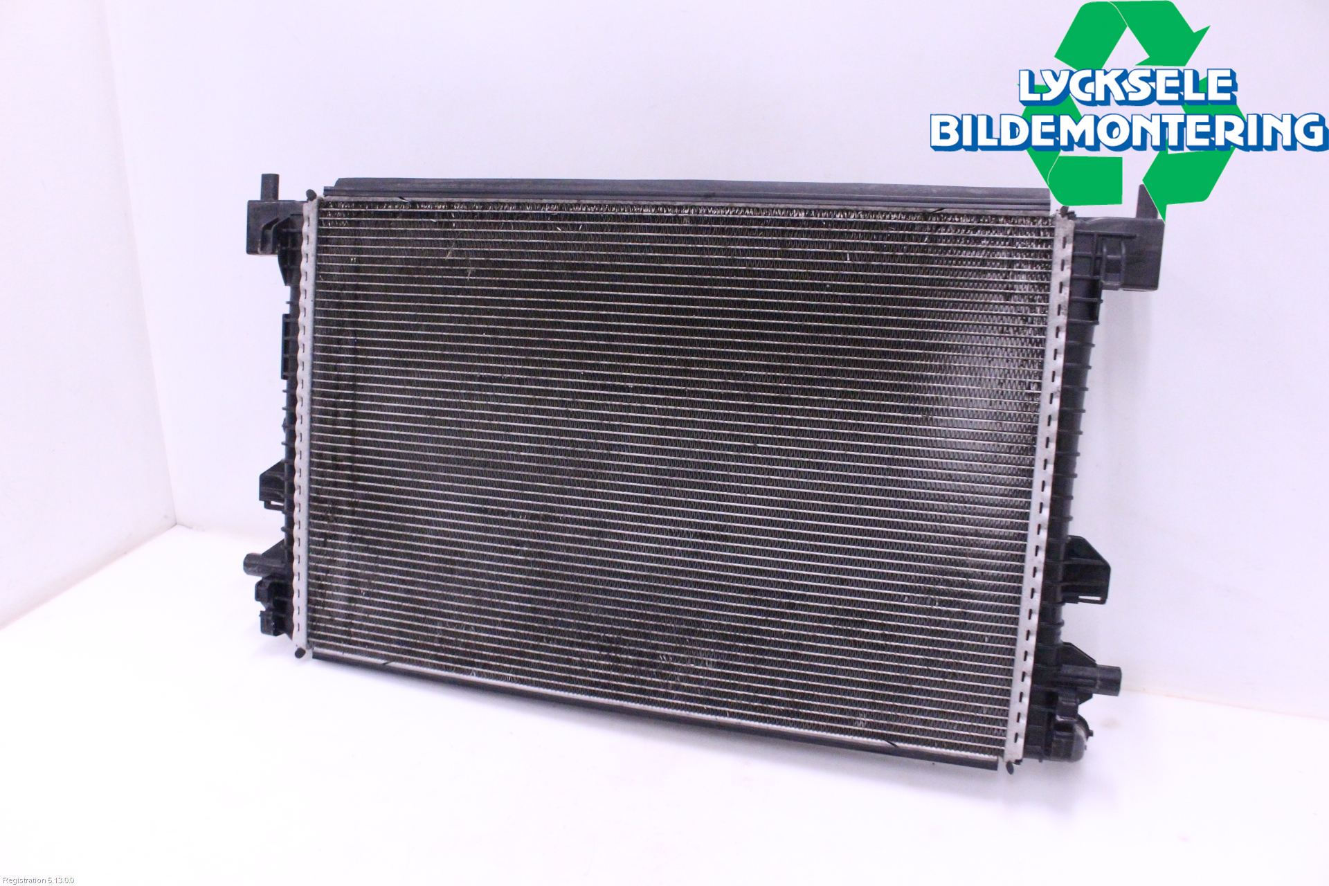 Volkswagen VW TIGUAN 16-24 Kylare Aut