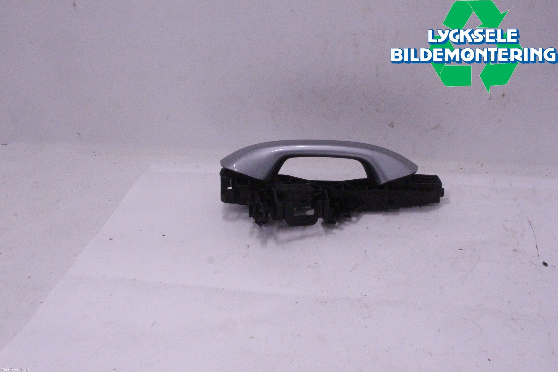 Alfa VW TIGUAN 24- Dörrhandtag Yttre Hö