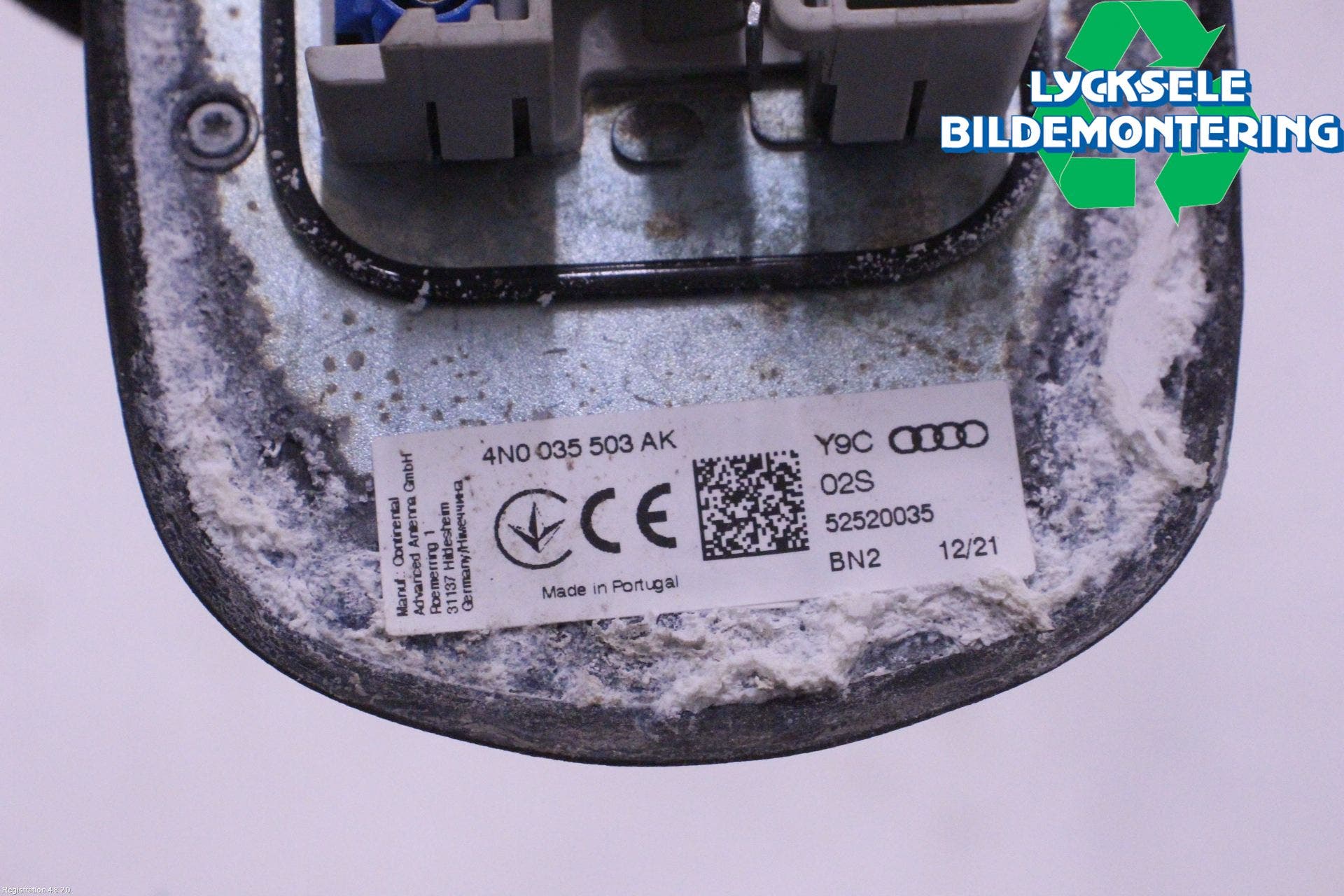 Audi A6 F2/C8 19- Antenn