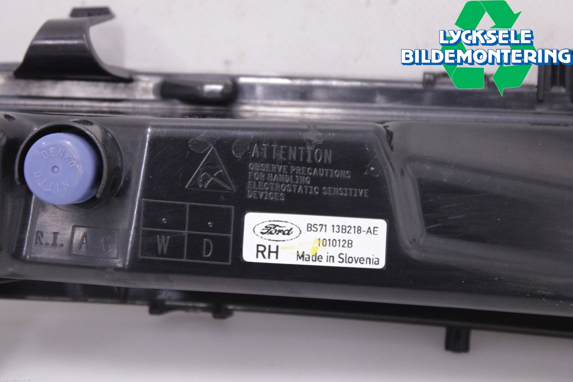 Ford MONDEO 07-15 Positionsljus Fram Hö