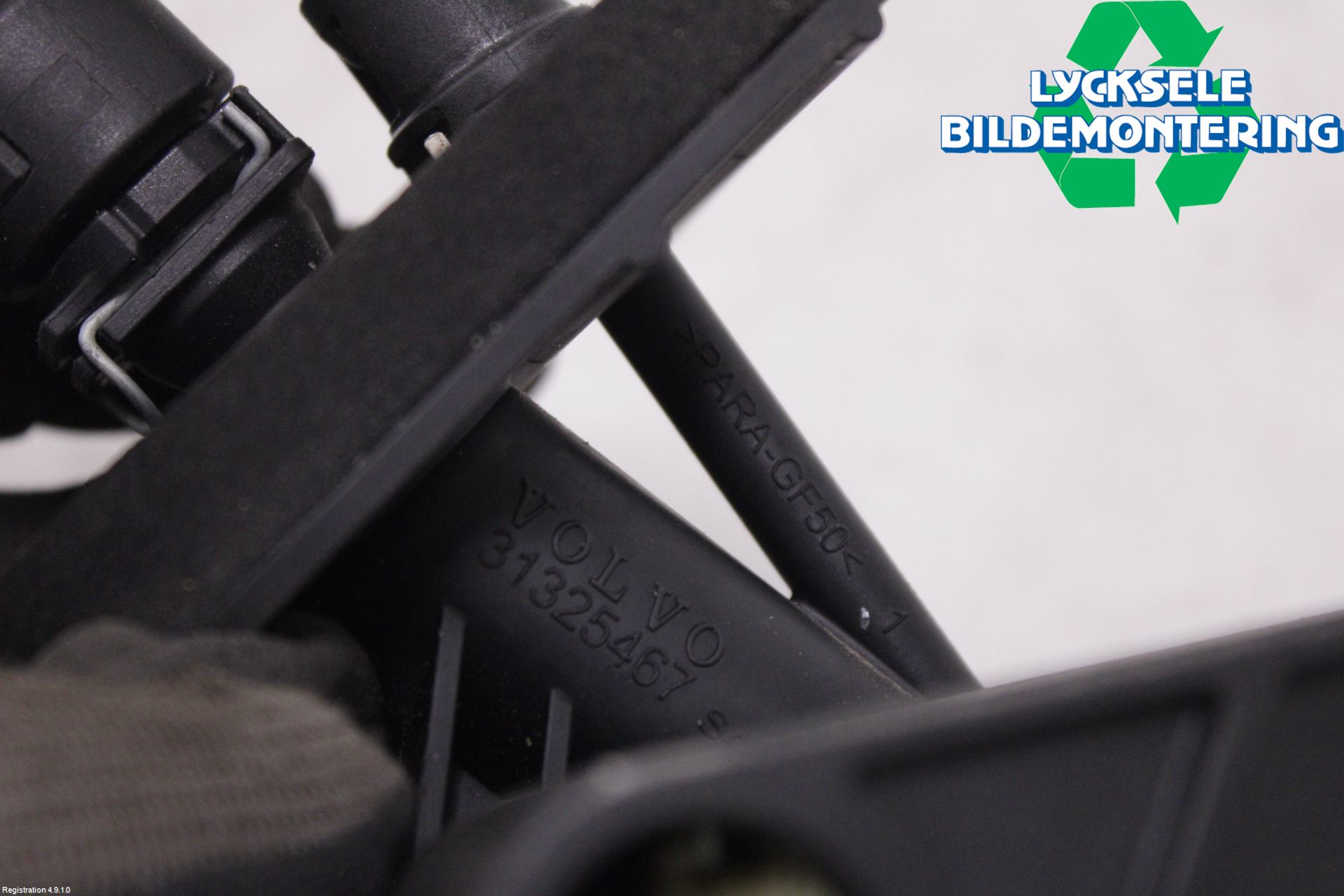 Volvo V90 17->> Kopplingscylinder Huvud