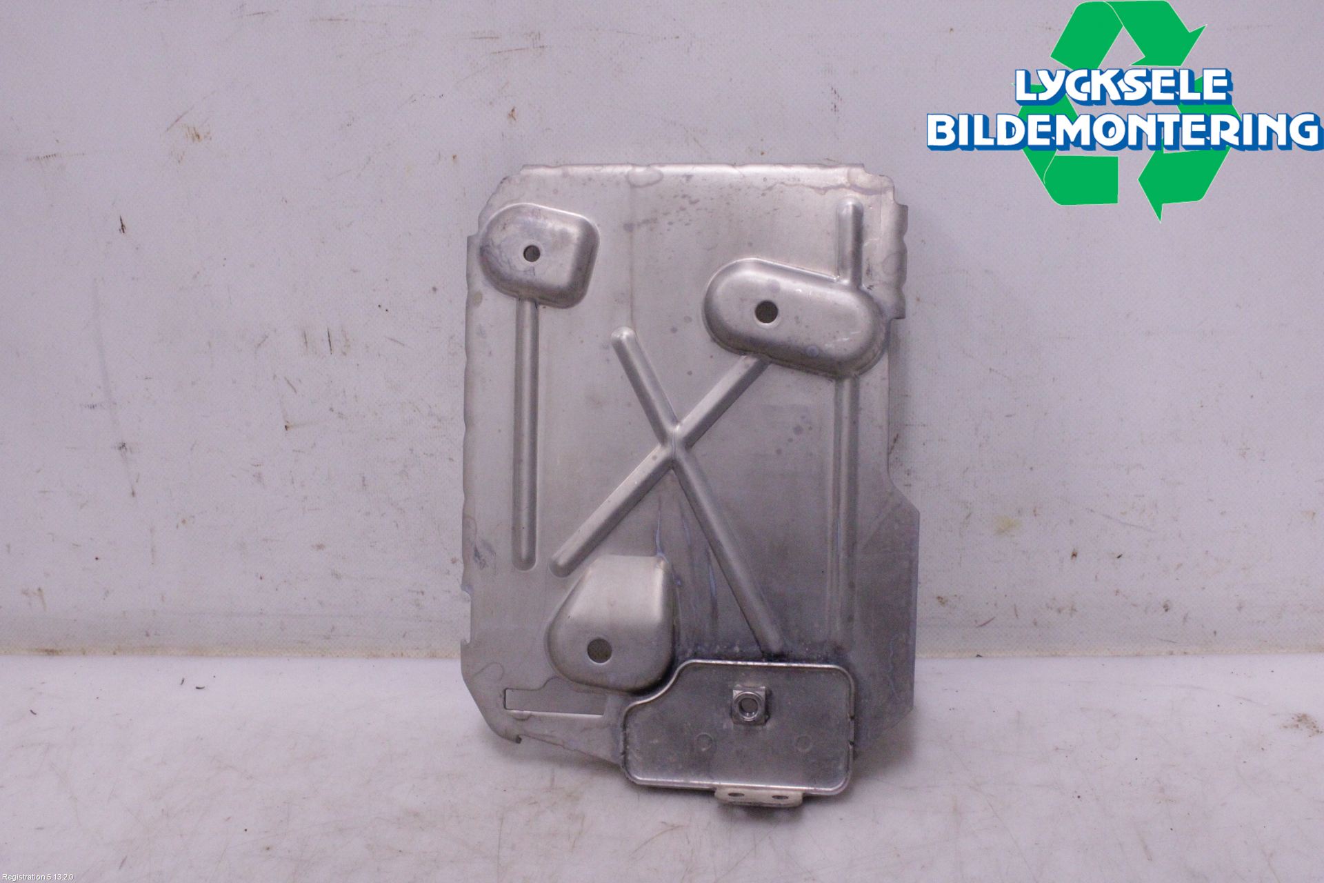 Volkswagen VW ID.7/TOURER 24- Batterilåda-Fäste-Hållare
