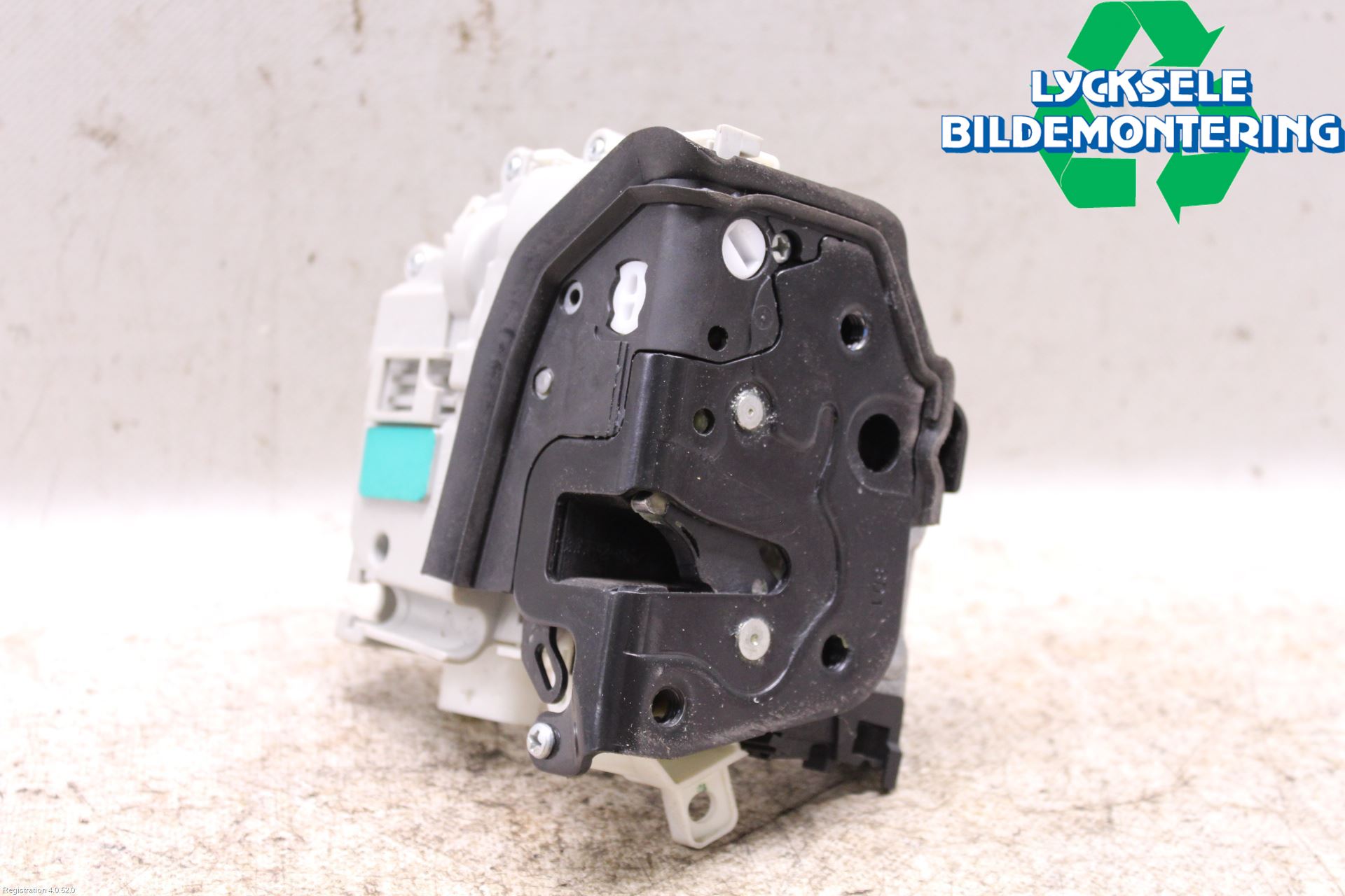 Audi A4/S4 B9 16-19 Låskista-Dörrlås